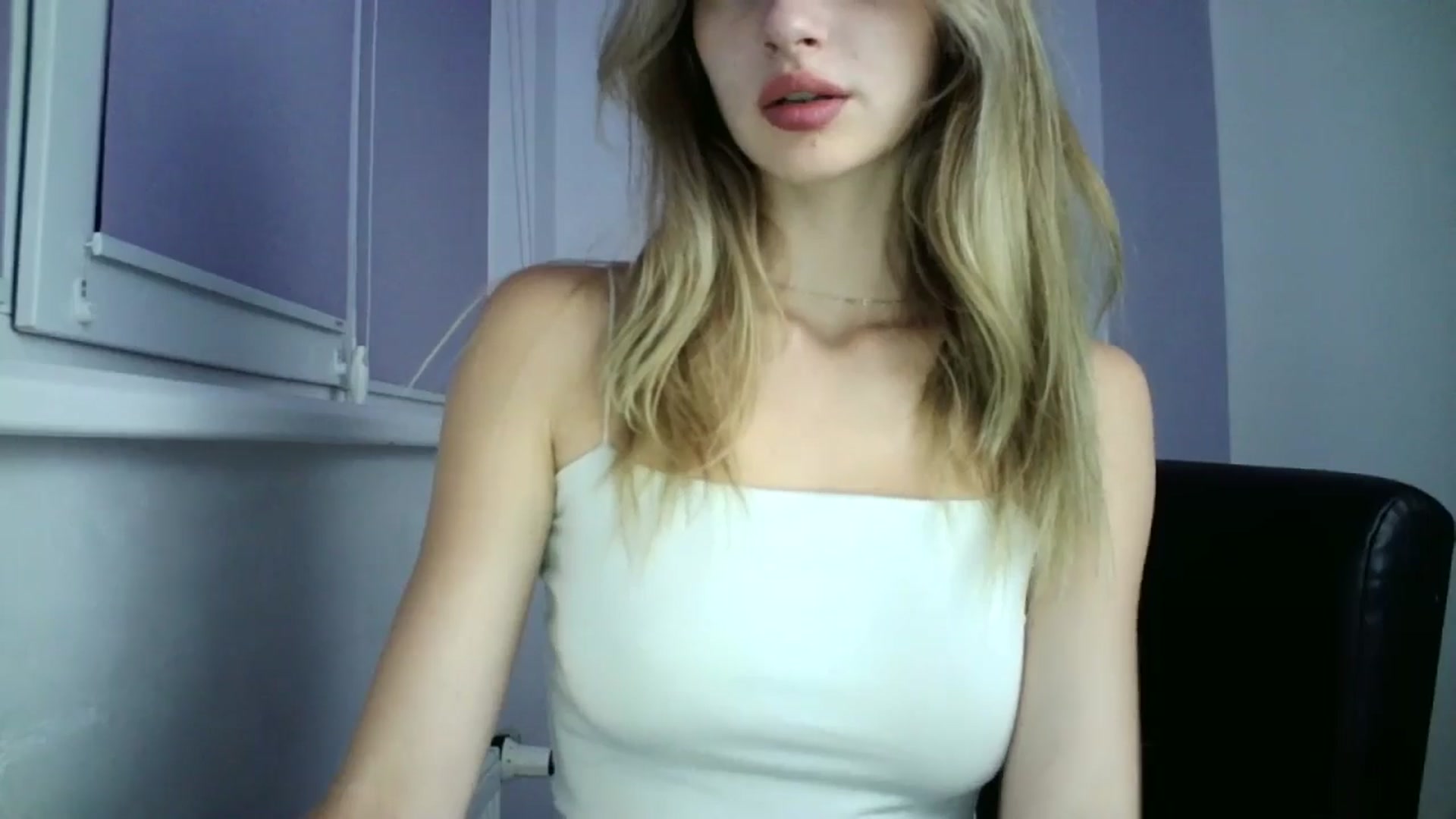 Gallery image thumbnail from MaryCoup's myfreecams stream on, 08/08/2024, 21:24 image 20 of 20