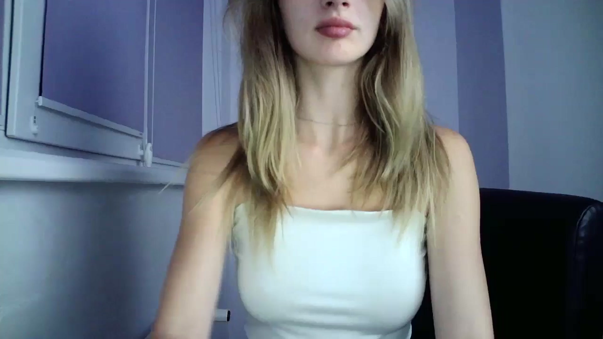 Gallery image thumbnail from MaryCoup's myfreecams stream on, 08/08/2024, 21:41 image 11 of 20