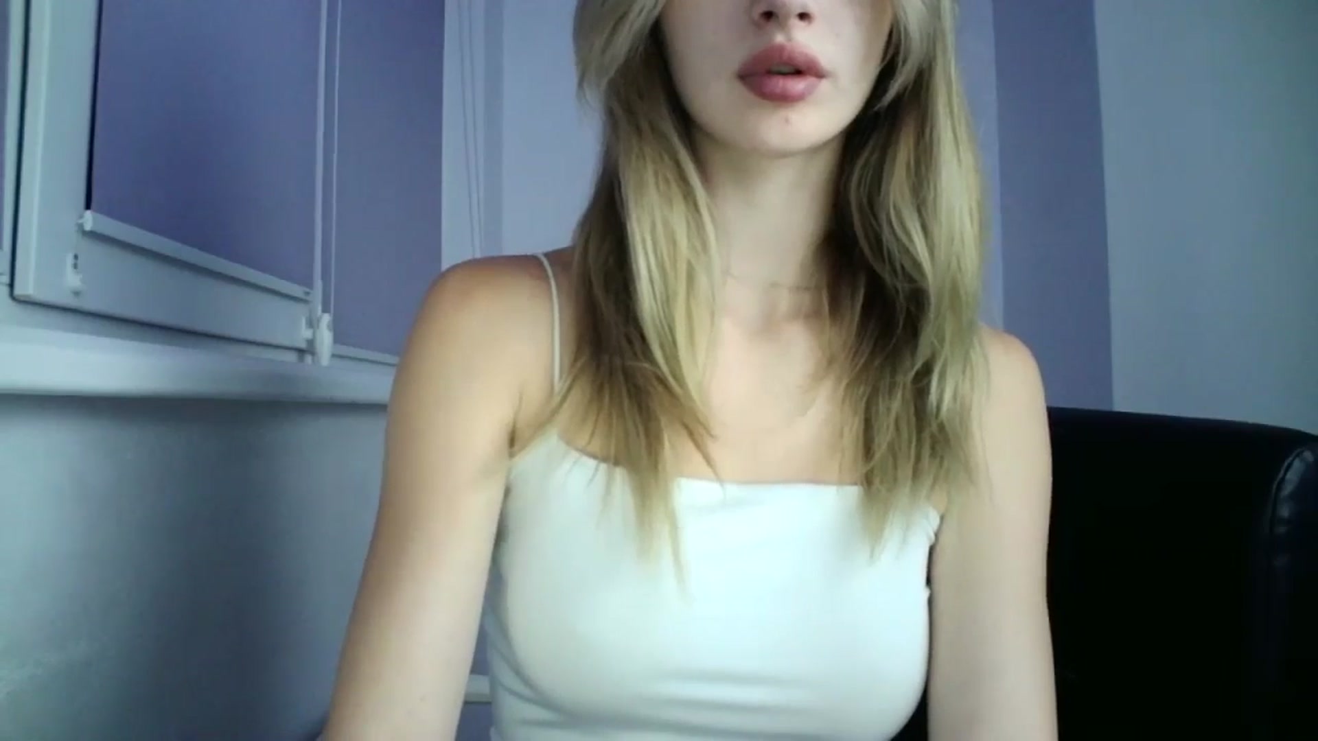 Gallery image thumbnail from MaryCoup's myfreecams stream on, 08/08/2024, 21:41 image 19 of 20