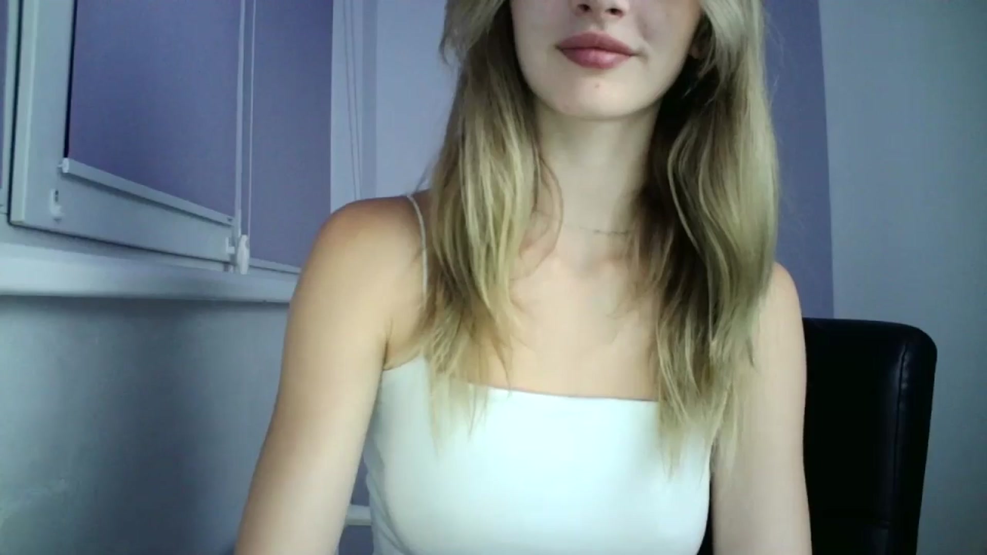 Gallery image thumbnail from MaryCoup's myfreecams stream on, 08/08/2024, 21:41 image 16 of 20