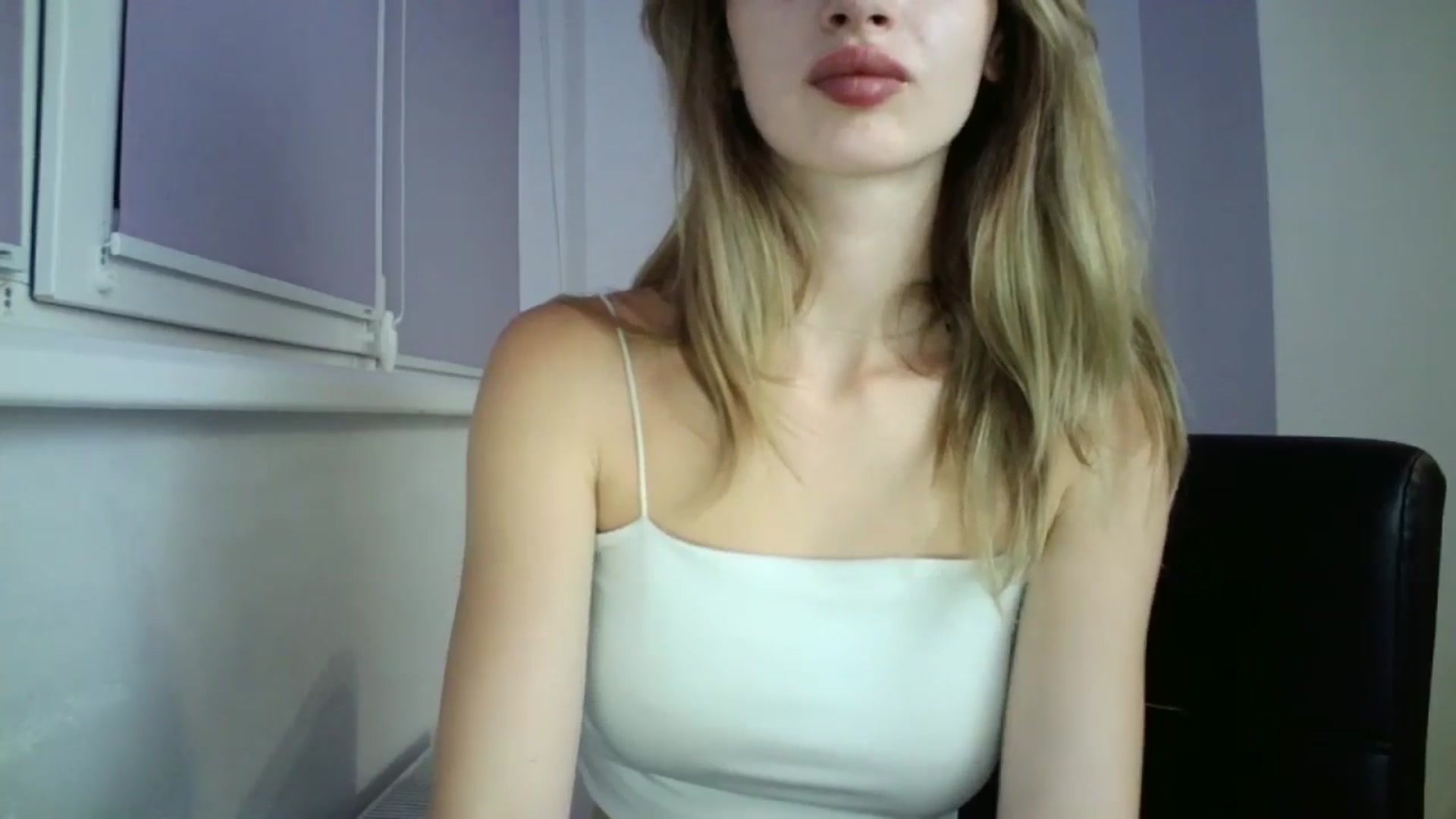 Gallery image thumbnail from MaryCoup's myfreecams stream on, 08/12/2024, 22:26 image 13 of 20