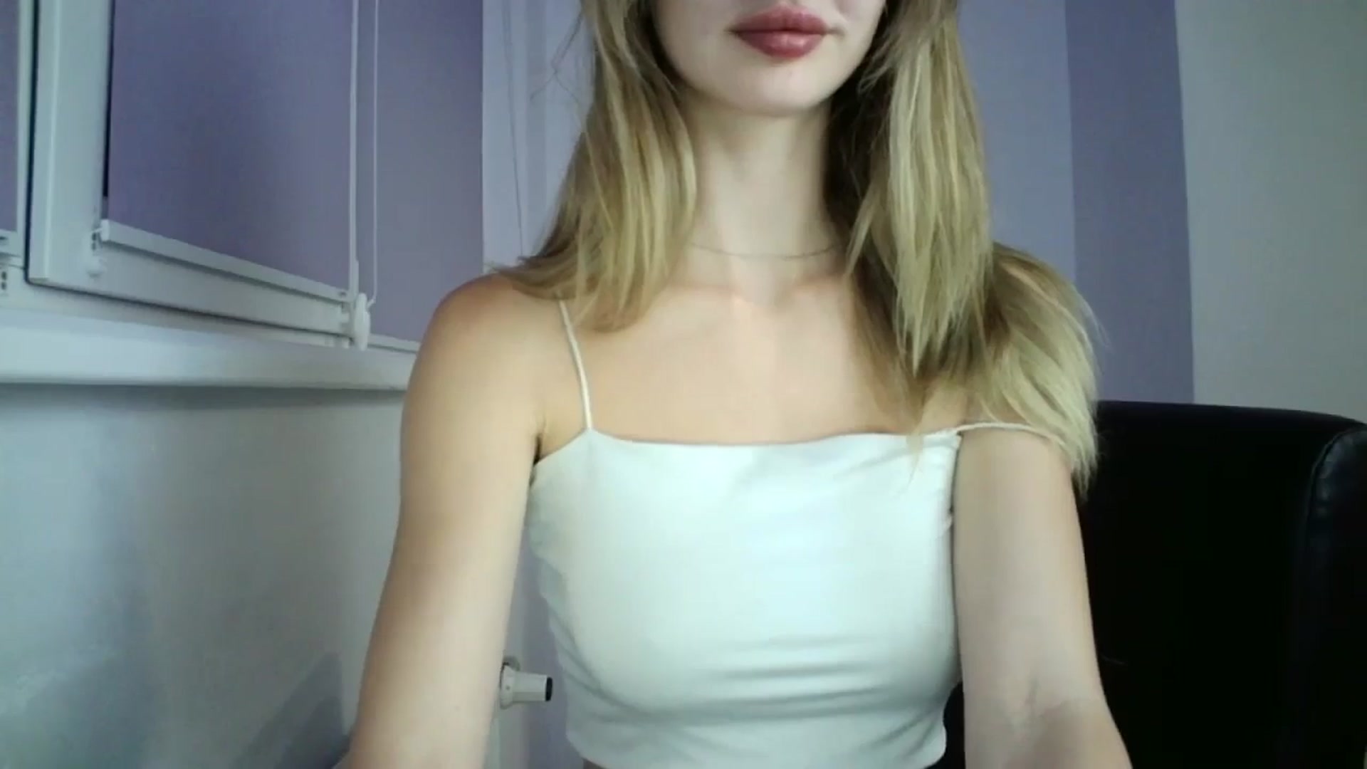 Gallery image thumbnail from MaryCoup's myfreecams stream on, 08/12/2024, 23:06 image 13 of 20