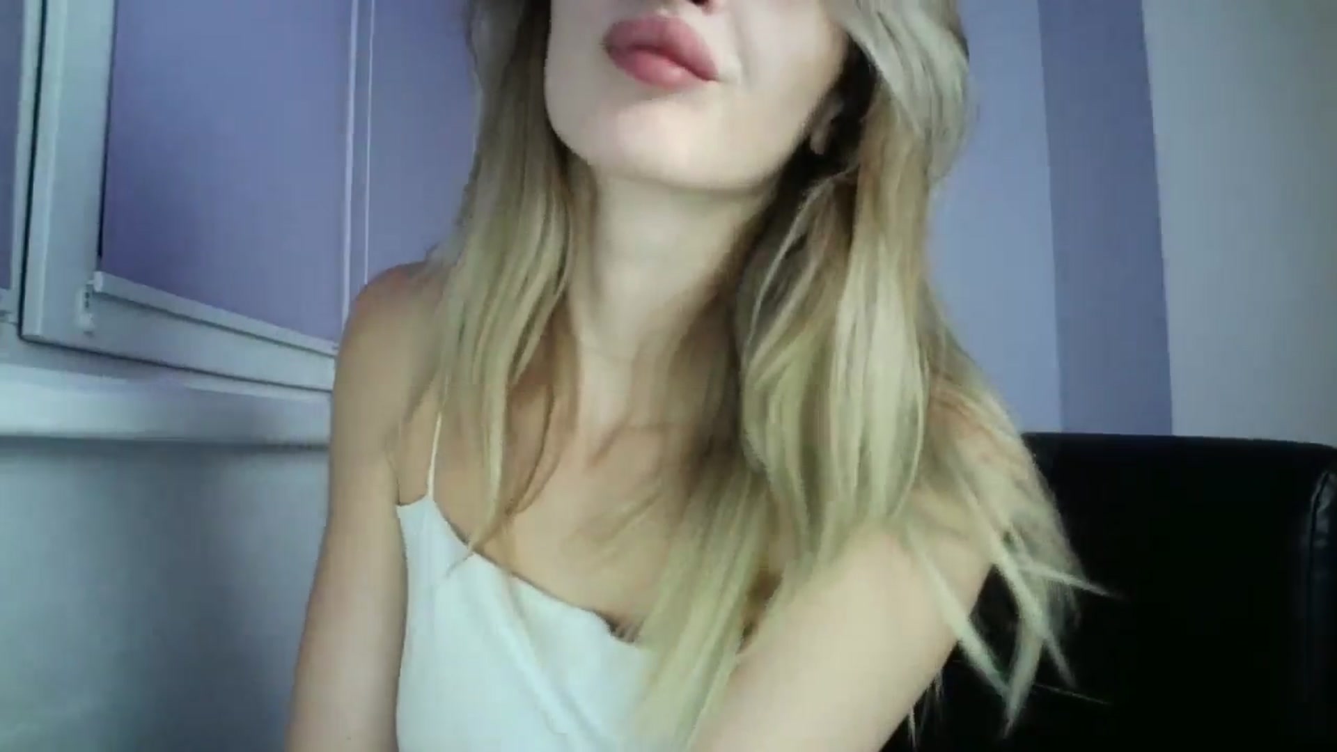 Gallery image thumbnail from MaryCoup's myfreecams stream on, 08/30/2024, 21:55 image 12 of 20