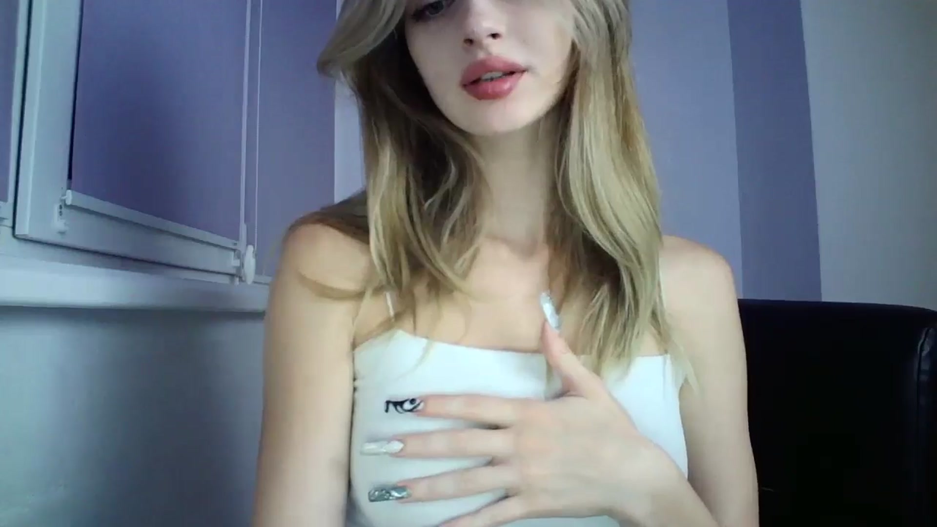 Gallery image thumbnail from MaryCoup's myfreecams stream on, 08/30/2024, 21:55 image 14 of 20
