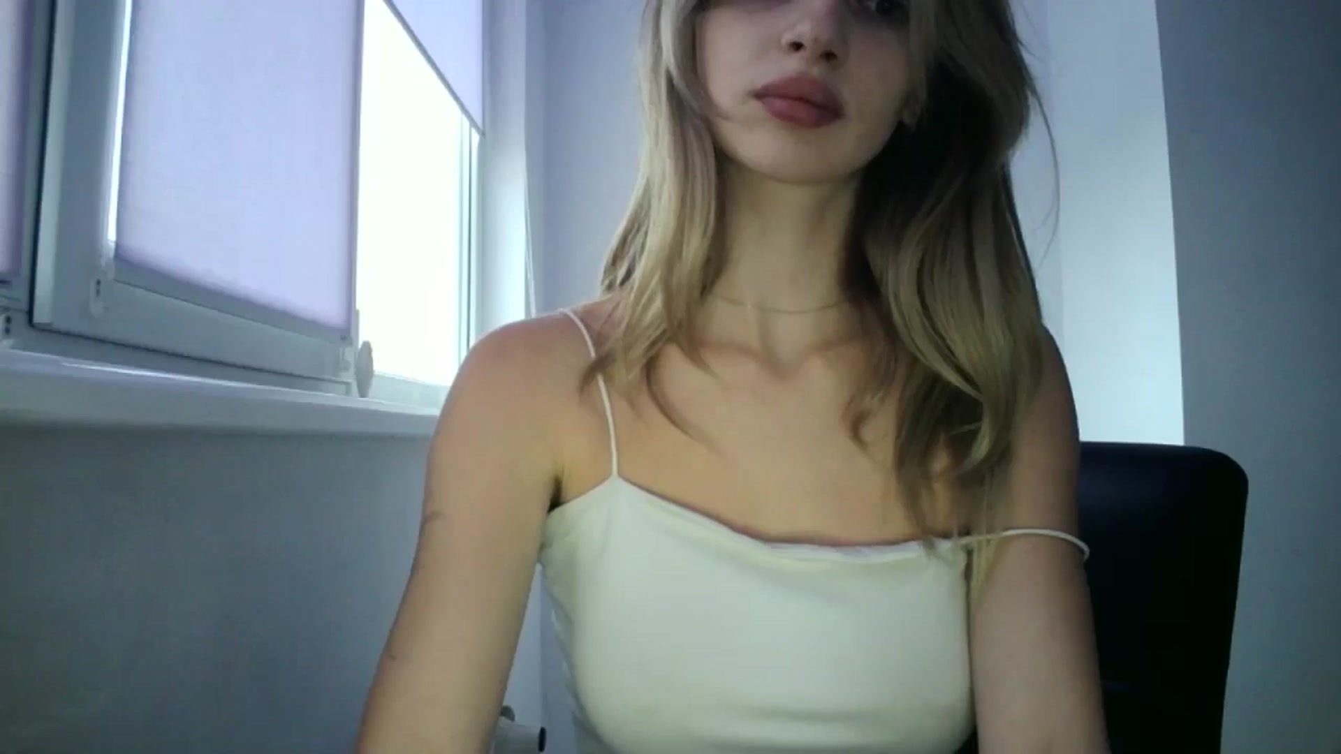 Gallery image thumbnail from MaryCoup's myfreecams stream on, 08/31/2024, 15:58 image 2 of 20