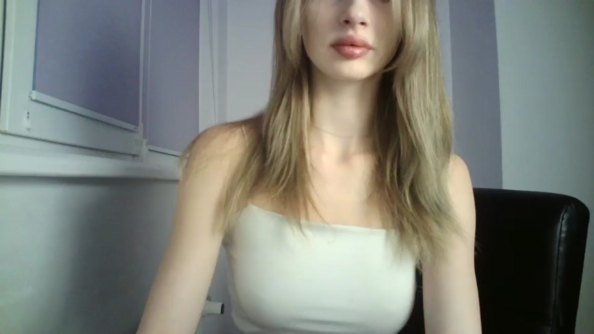 Gallery image thumbnail from MaryCoup's myfreecams stream on, 10/08/2024, 15:51 image 20 of 20