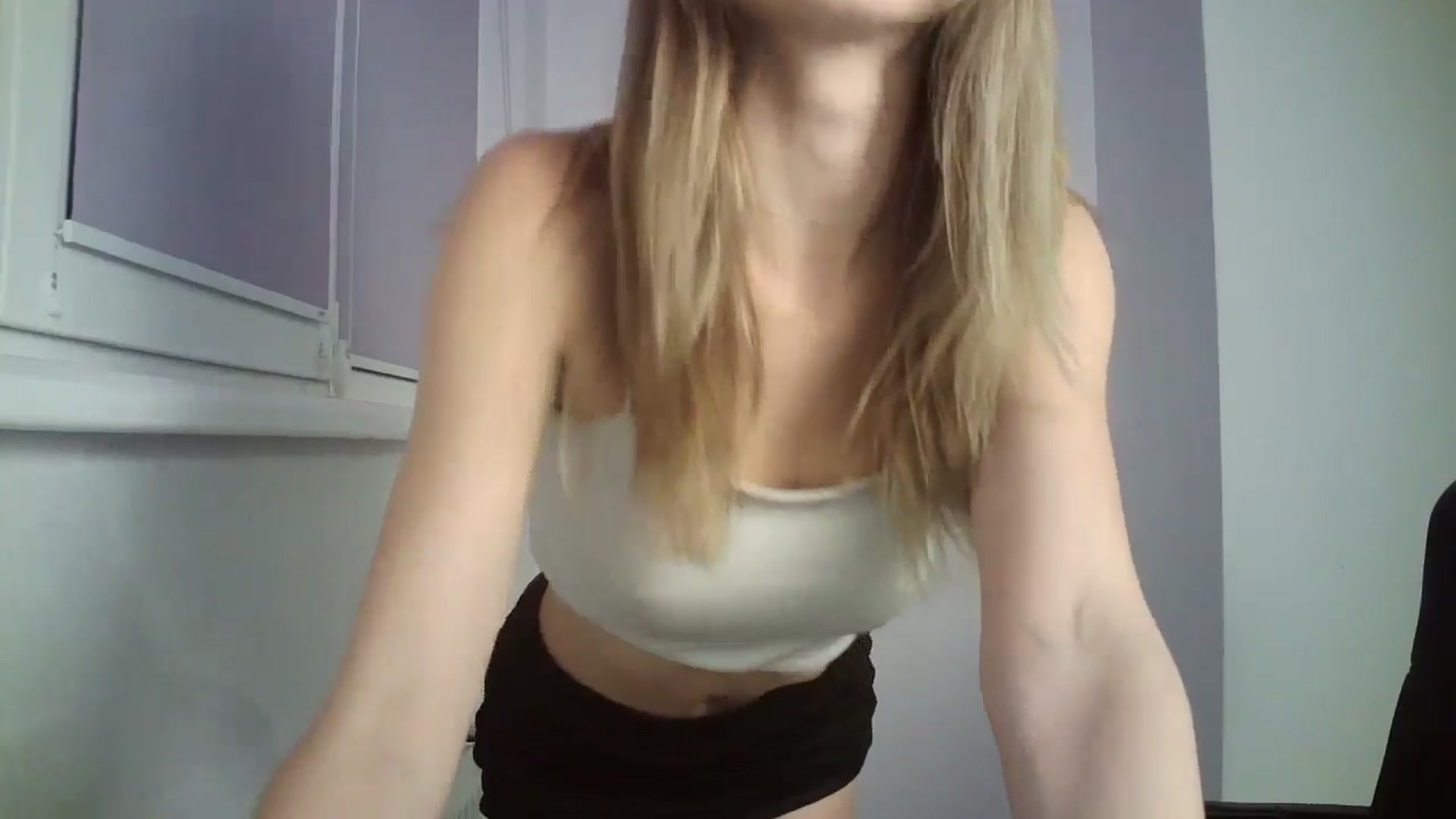 Gallery image thumbnail from MaryCoup's myfreecams stream on, 10/08/2024, 16:32 image 3 of 20