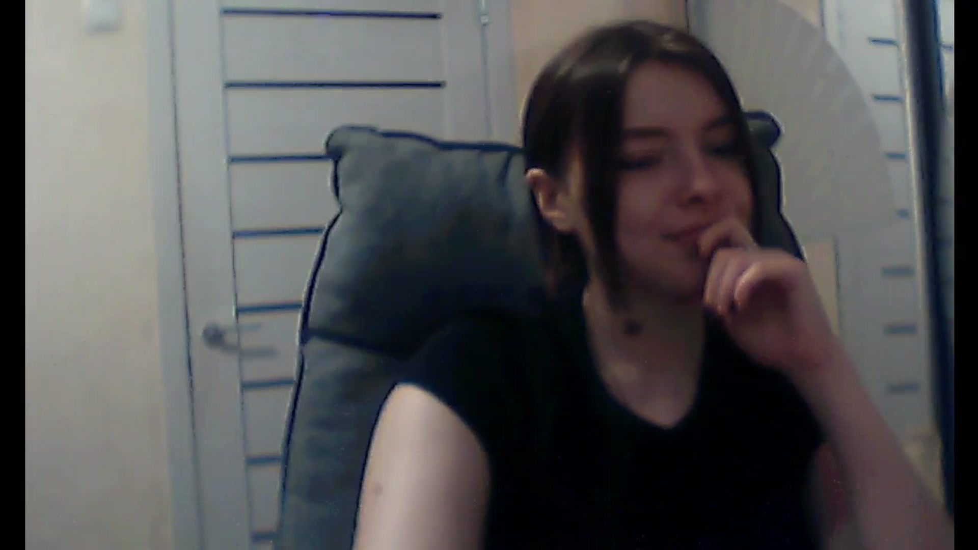 Gallery image thumbnail from MaryCut's myfreecams stream on, 03/03/2025, 23:24 image 20 of 20