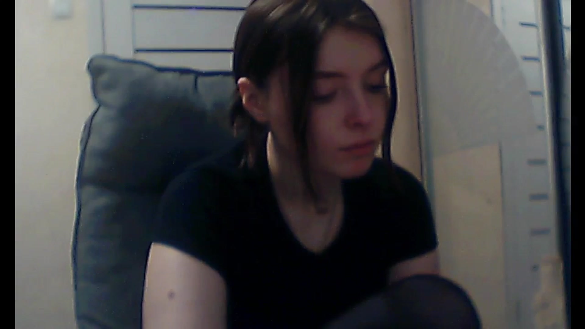 Gallery image thumbnail from MaryCut's myfreecams stream on, 03/03/2025, 23:24 image 6 of 20