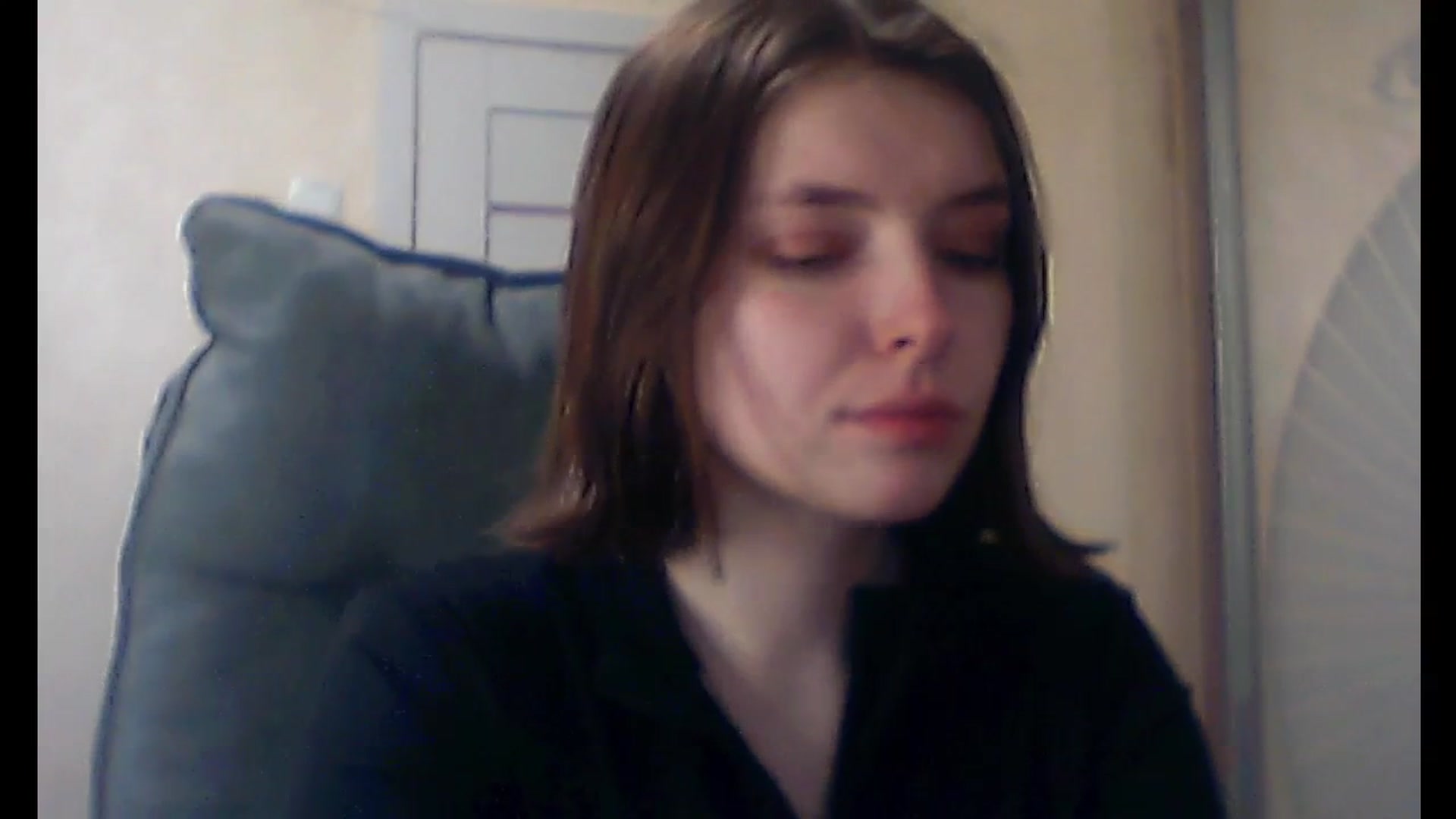 Gallery image thumbnail from MaryCut's myfreecams stream on, 04/03/2025, 22:16 image 6 of 20