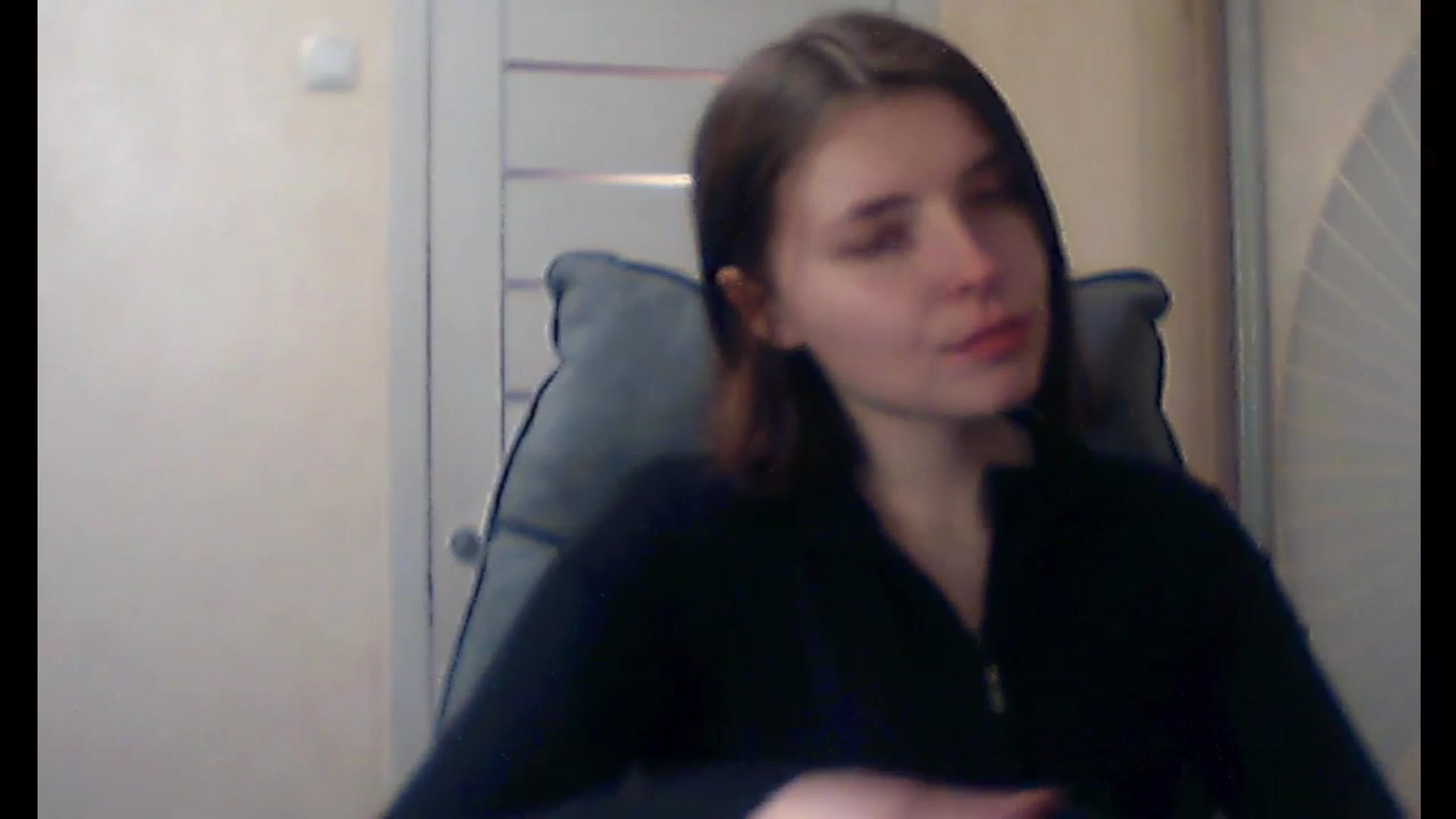 Gallery image thumbnail from MaryCut's myfreecams stream on, 04/03/2025, 22:16 image 17 of 20