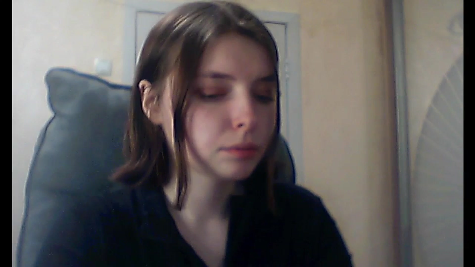 Gallery image thumbnail from MaryCut's myfreecams stream on, 04/03/2025, 22:16 image 3 of 20