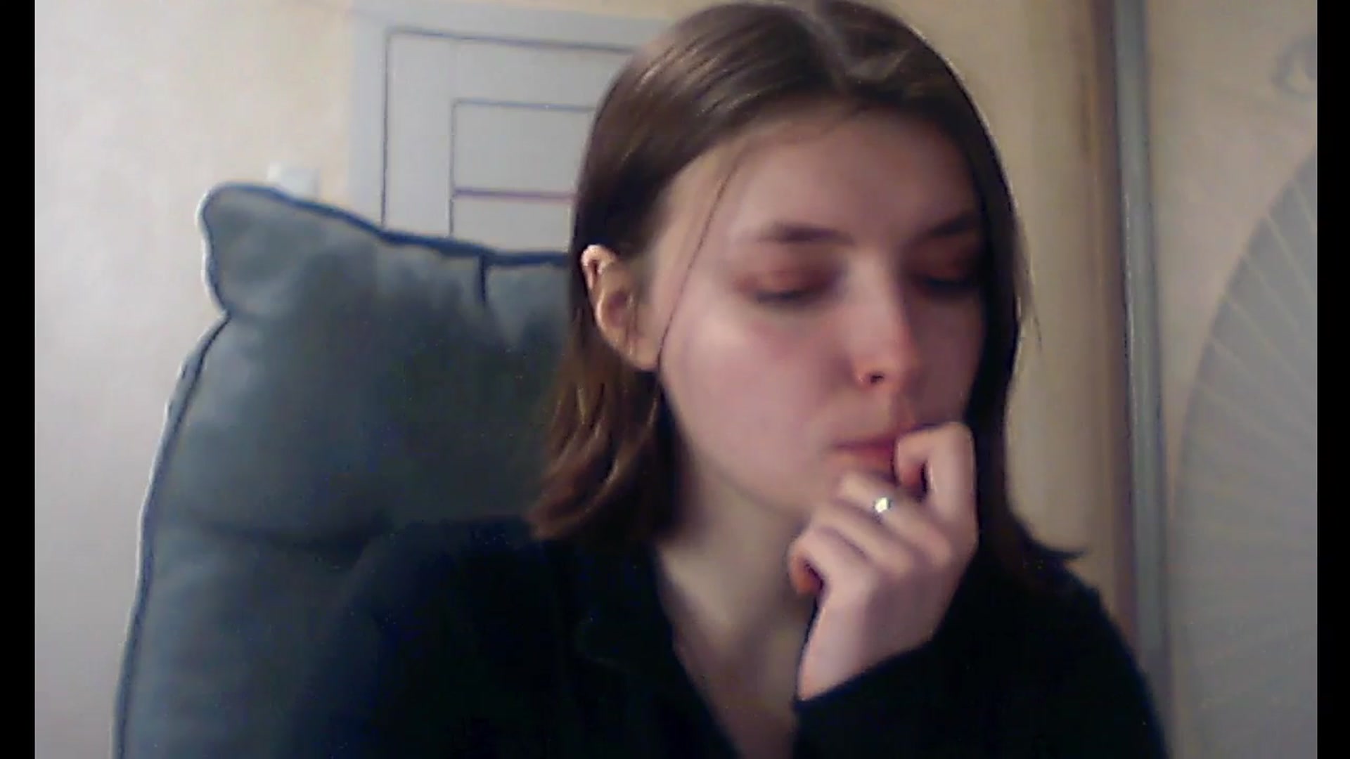 Gallery image thumbnail from MaryCut's myfreecams stream on, 04/03/2025, 22:16 image 14 of 20