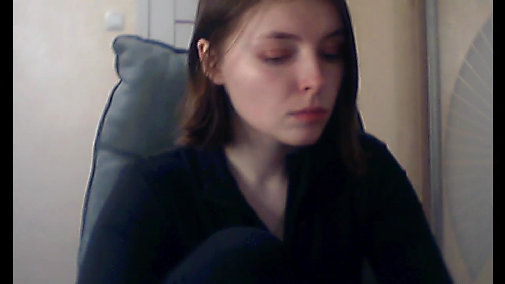 Gallery image thumbnail from MaryCut's myfreecams stream on, 04/03/2025, 22:16 image 18 of 20
