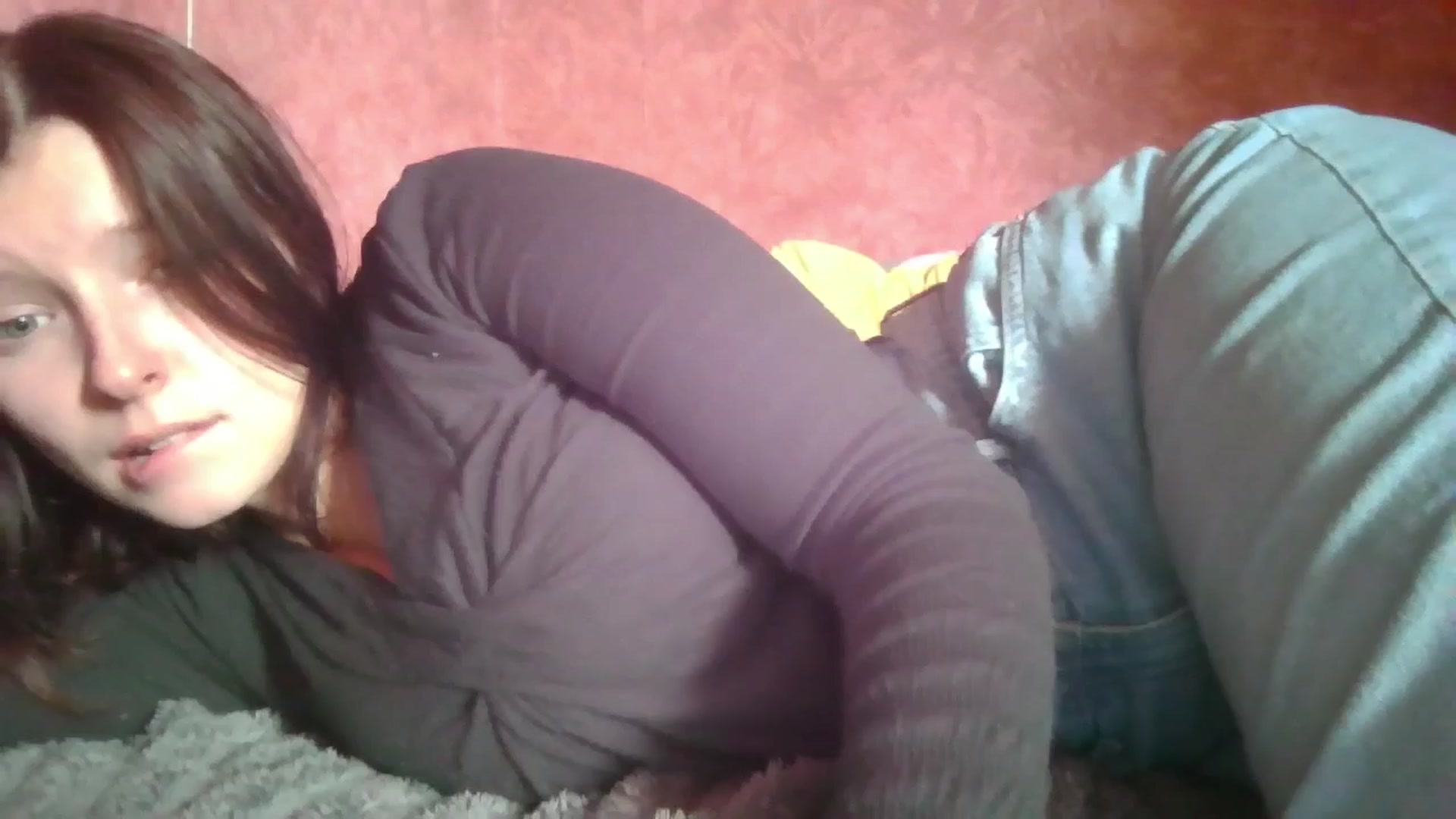 Gallery image thumbnail from MaryCut's myfreecams stream on, 09/15/2025, 11:29 image 10 of 20