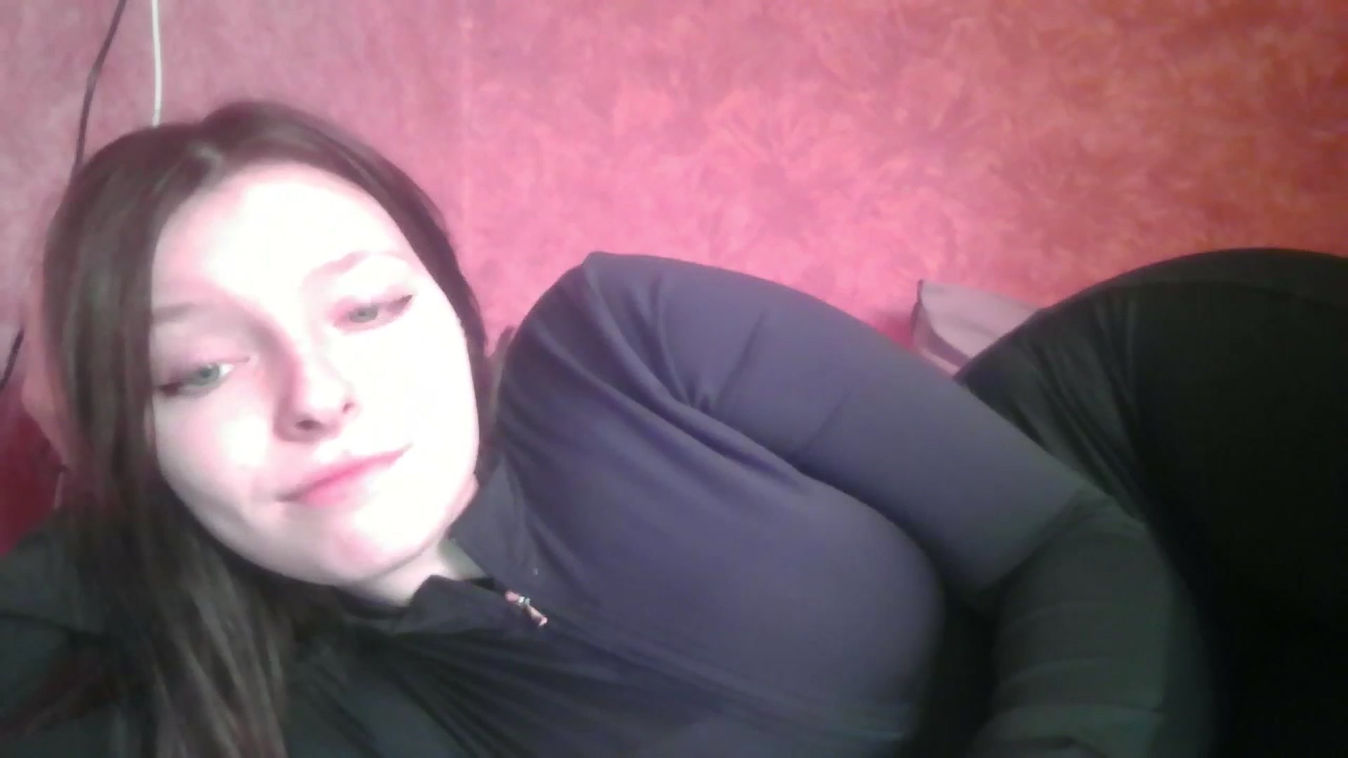 Gallery image thumbnail from MaryCut's myfreecams stream on, 09/26/2025, 11:59 image 15 of 20