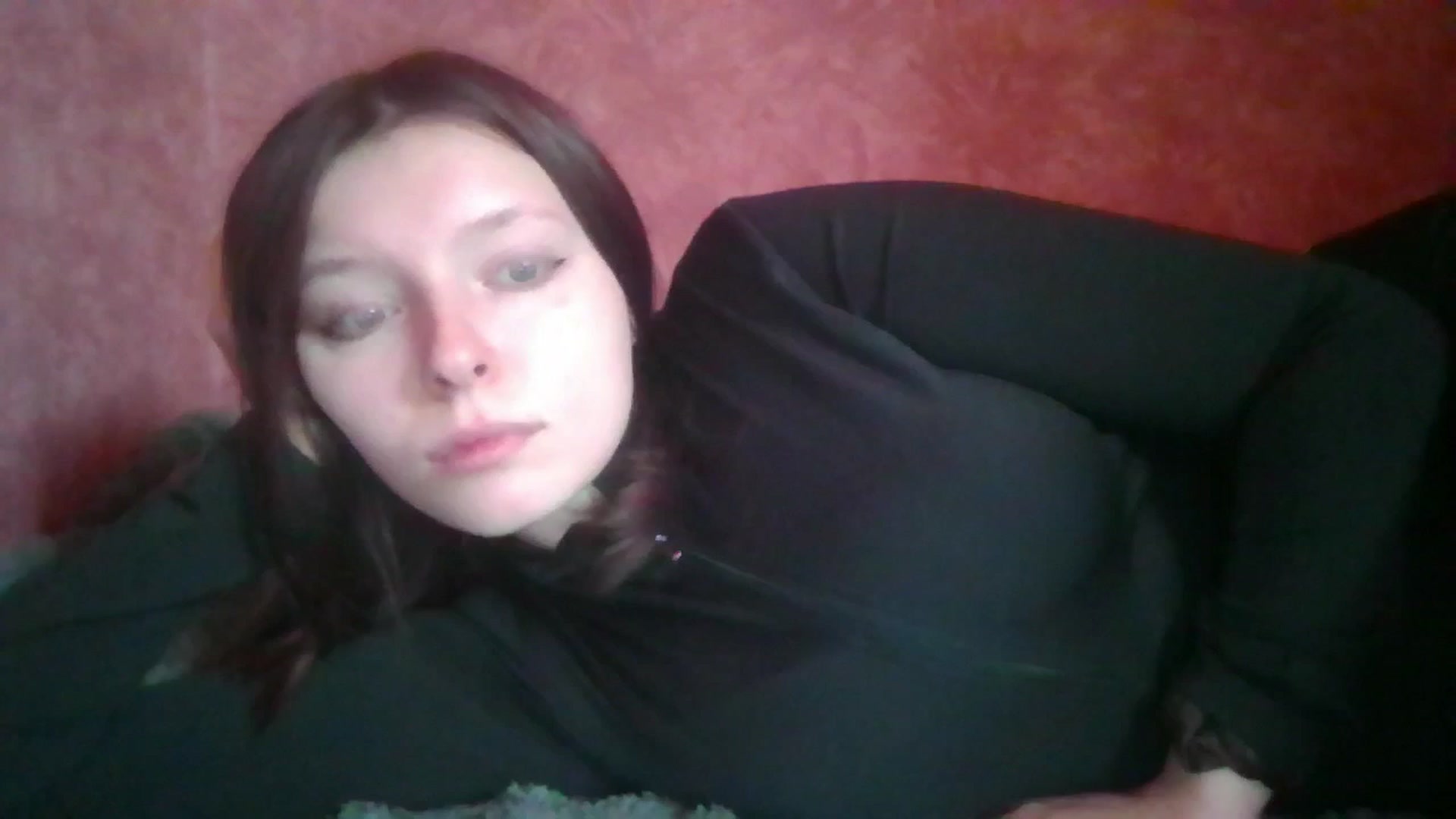Gallery image thumbnail from MaryCut's myfreecams stream on, 09/26/2025, 11:59 image 7 of 20