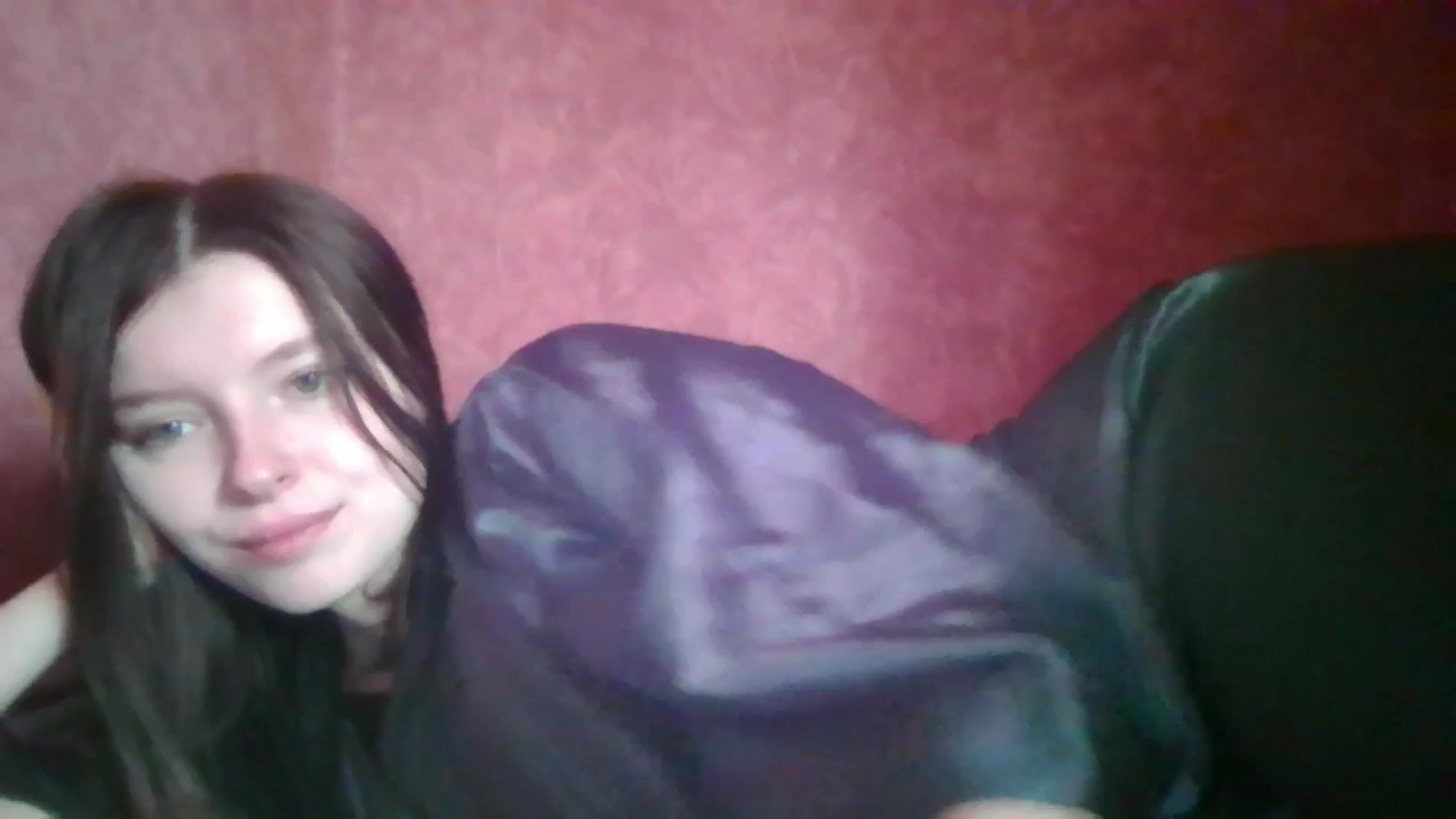 Gallery image thumbnail from MaryCut's myfreecams stream on, 10/06/2025, 08:08 image 3 of 20