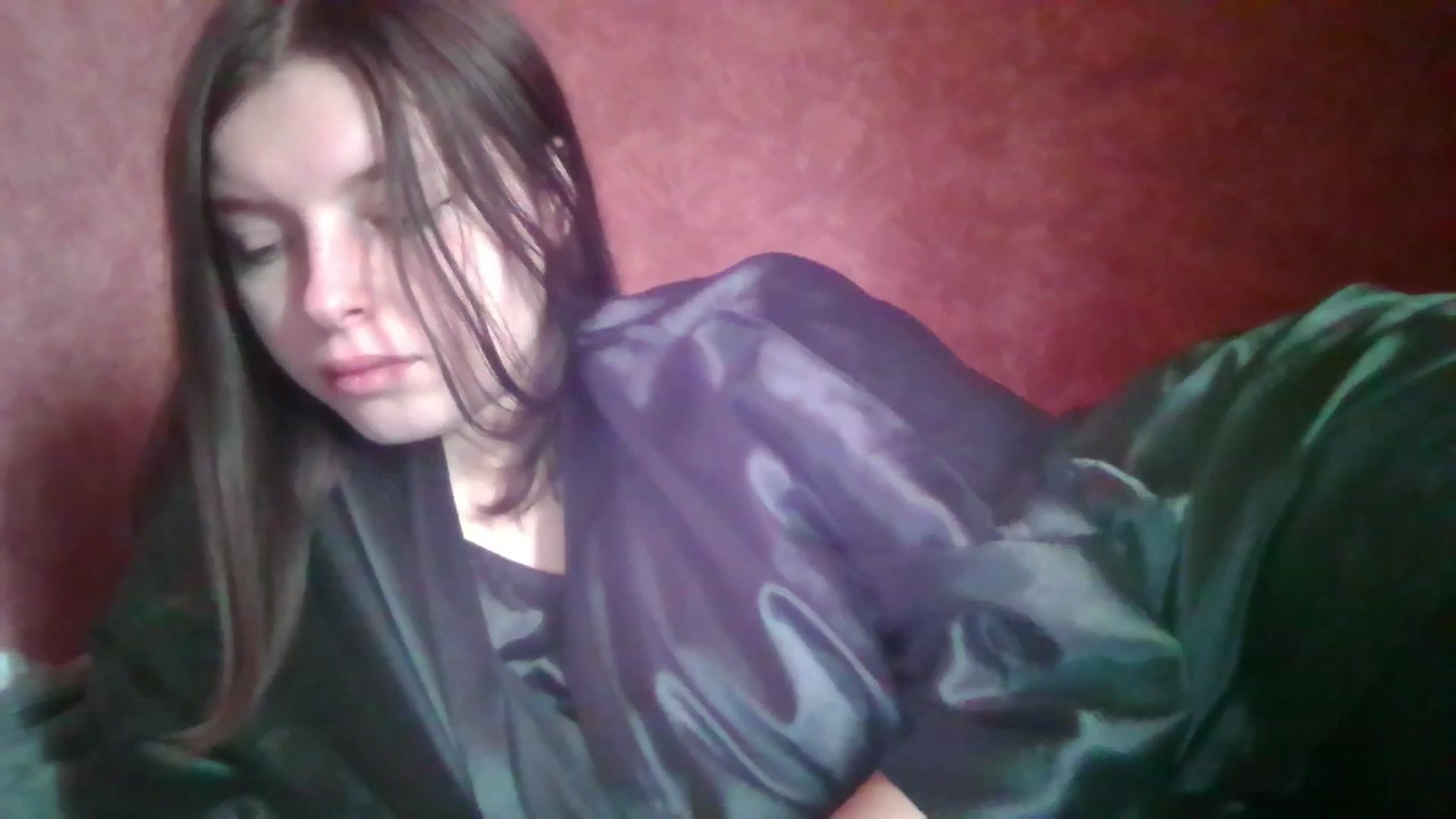 Gallery image thumbnail from MaryCut's myfreecams stream on, 10/06/2025, 08:08 image 7 of 20