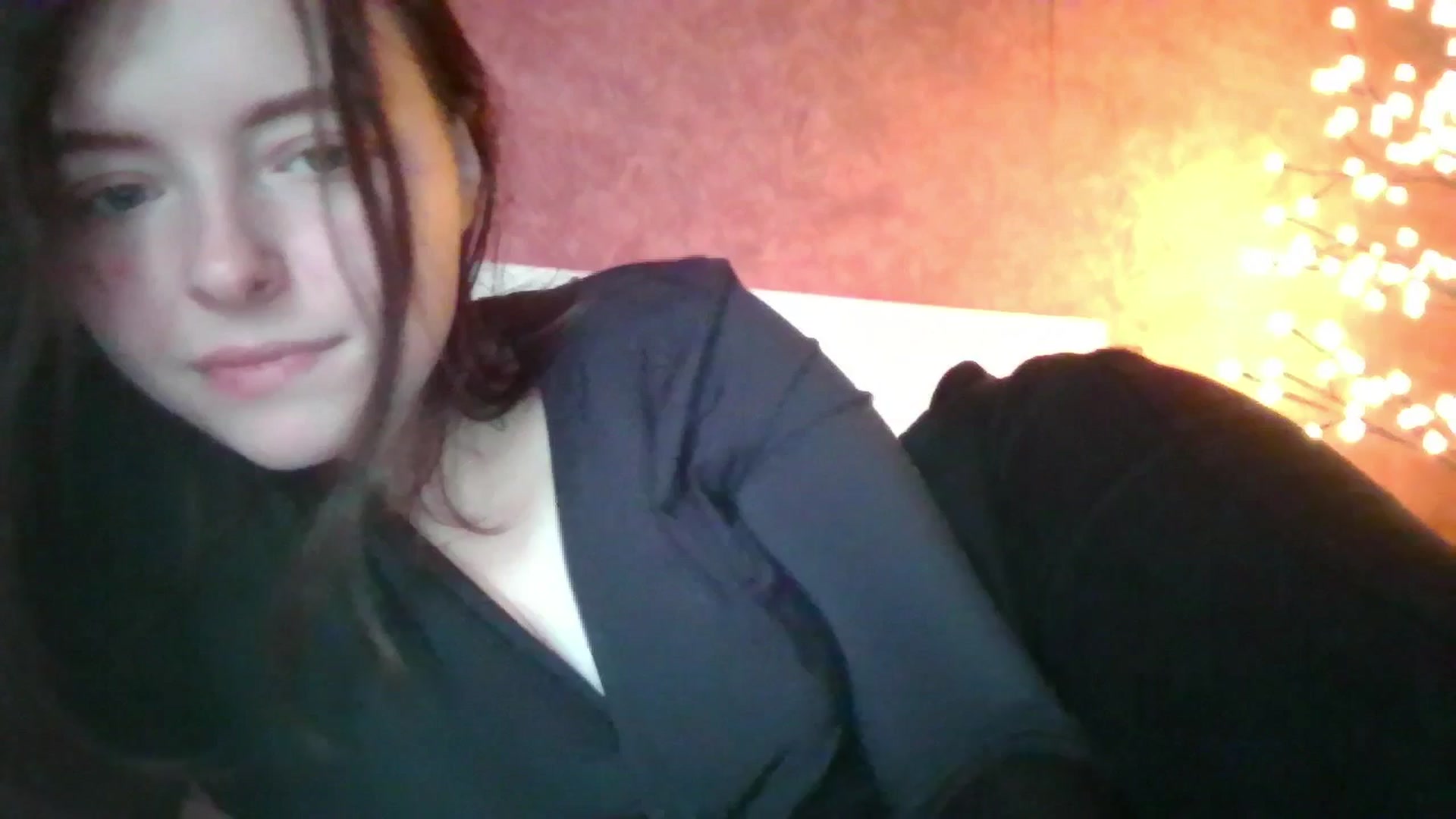 Gallery image thumbnail from MaryCut's myfreecams stream on, 11/27/2025, 10:27 image 20 of 20