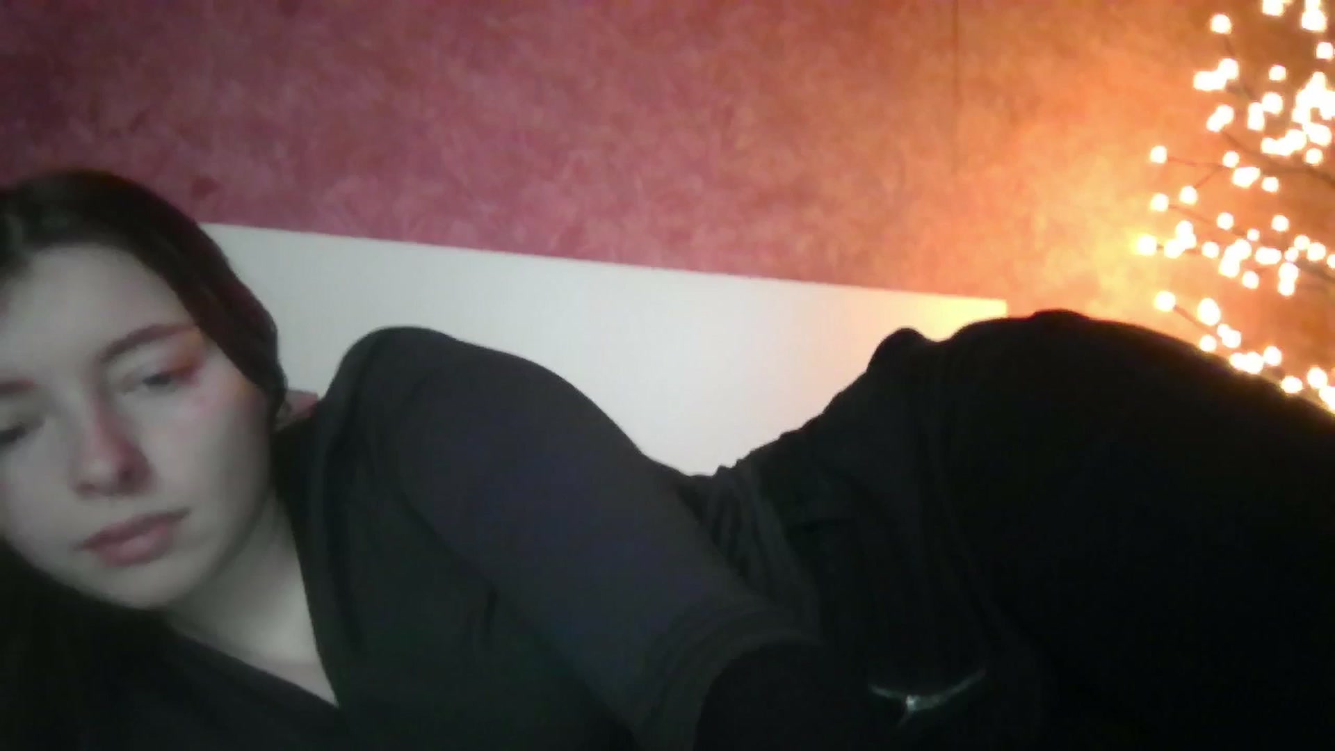 Gallery image thumbnail from MaryCut's myfreecams stream on, 11/27/2025, 10:27 image 5 of 20