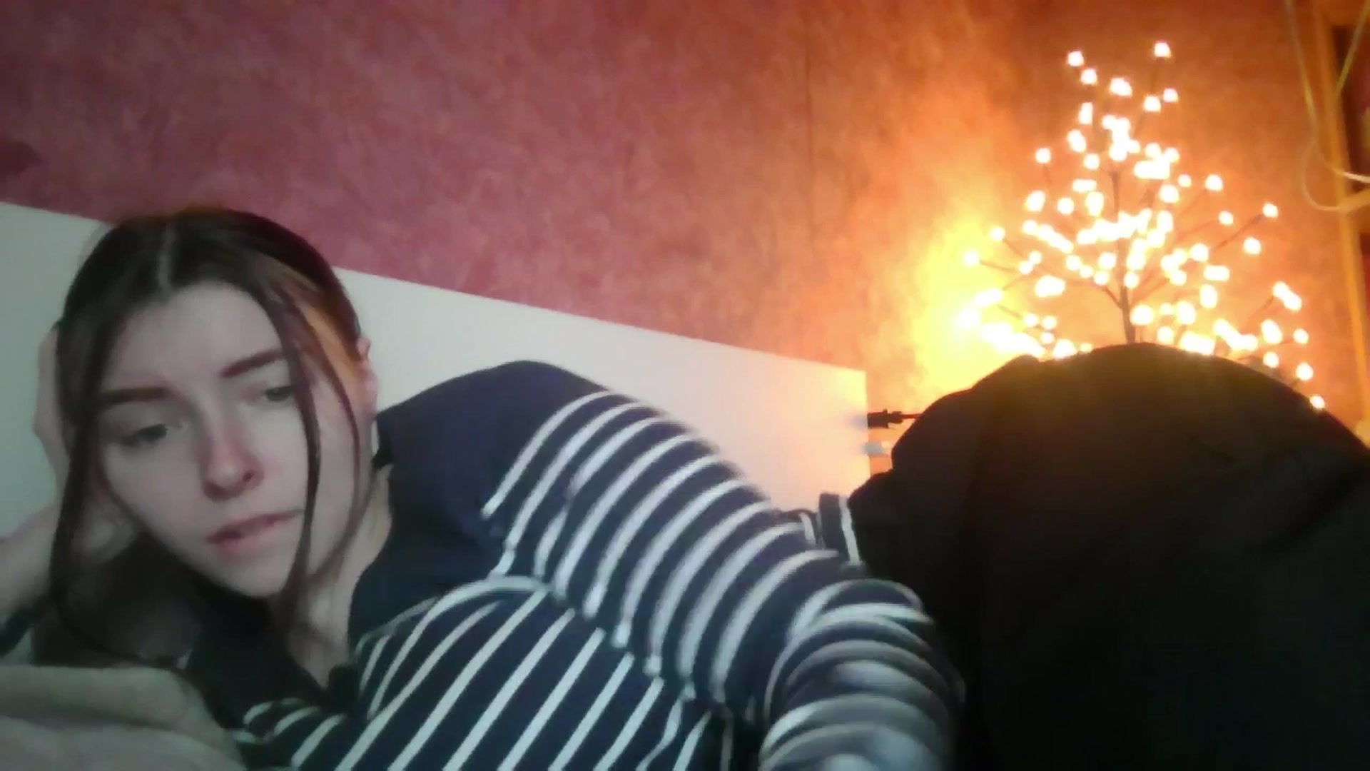Gallery image thumbnail from MaryCut's myfreecams stream on, 12/03/2025, 10:43 image 9 of 20