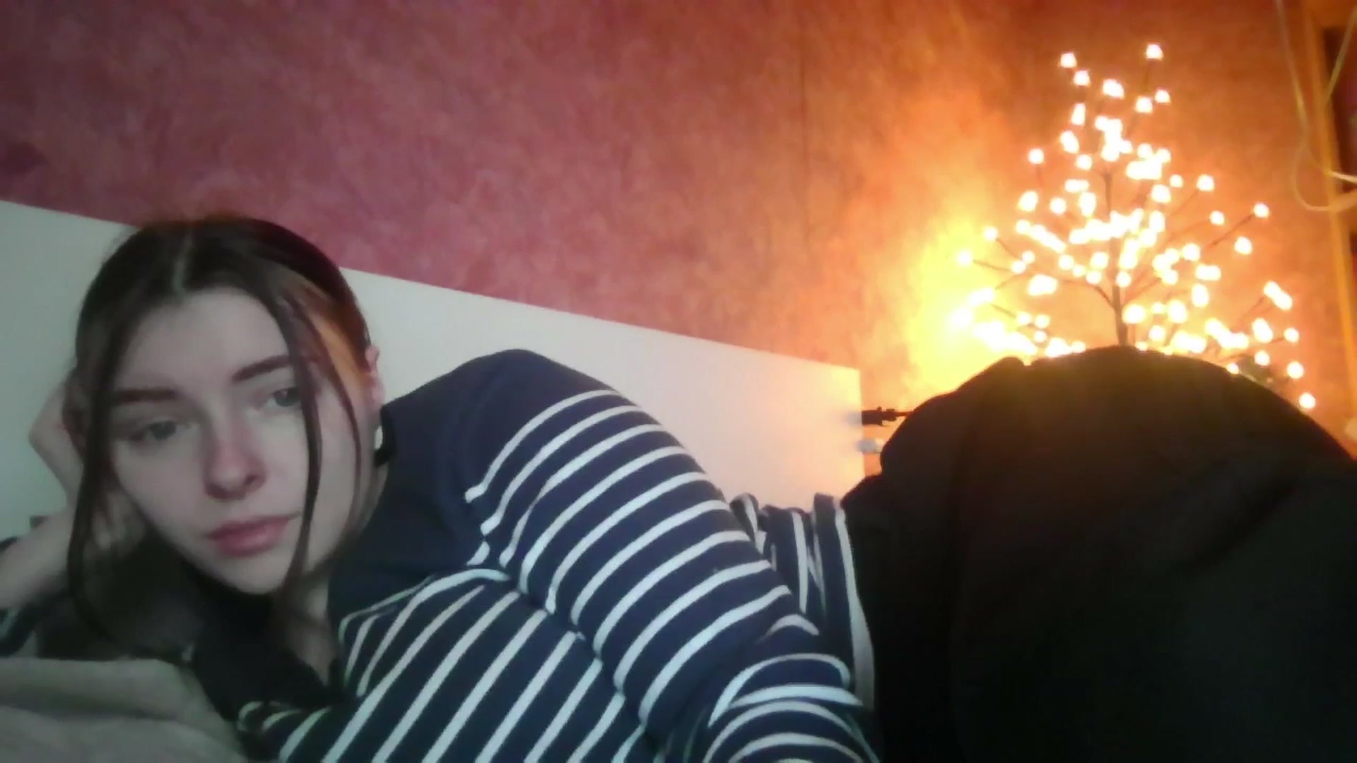 Gallery image thumbnail from MaryCut's myfreecams stream on, 12/03/2025, 10:43 image 10 of 20