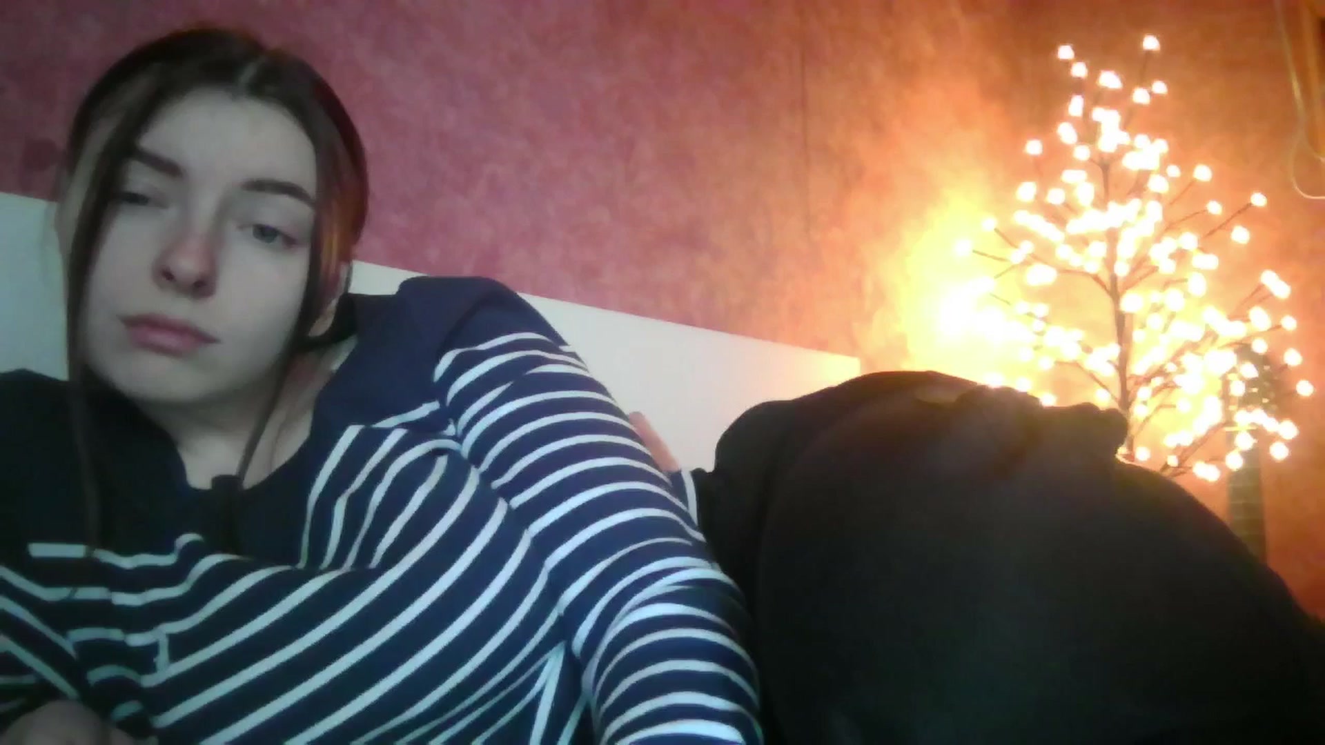 Gallery image thumbnail from MaryCut's myfreecams stream on, 12/03/2025, 10:43 image 3 of 20