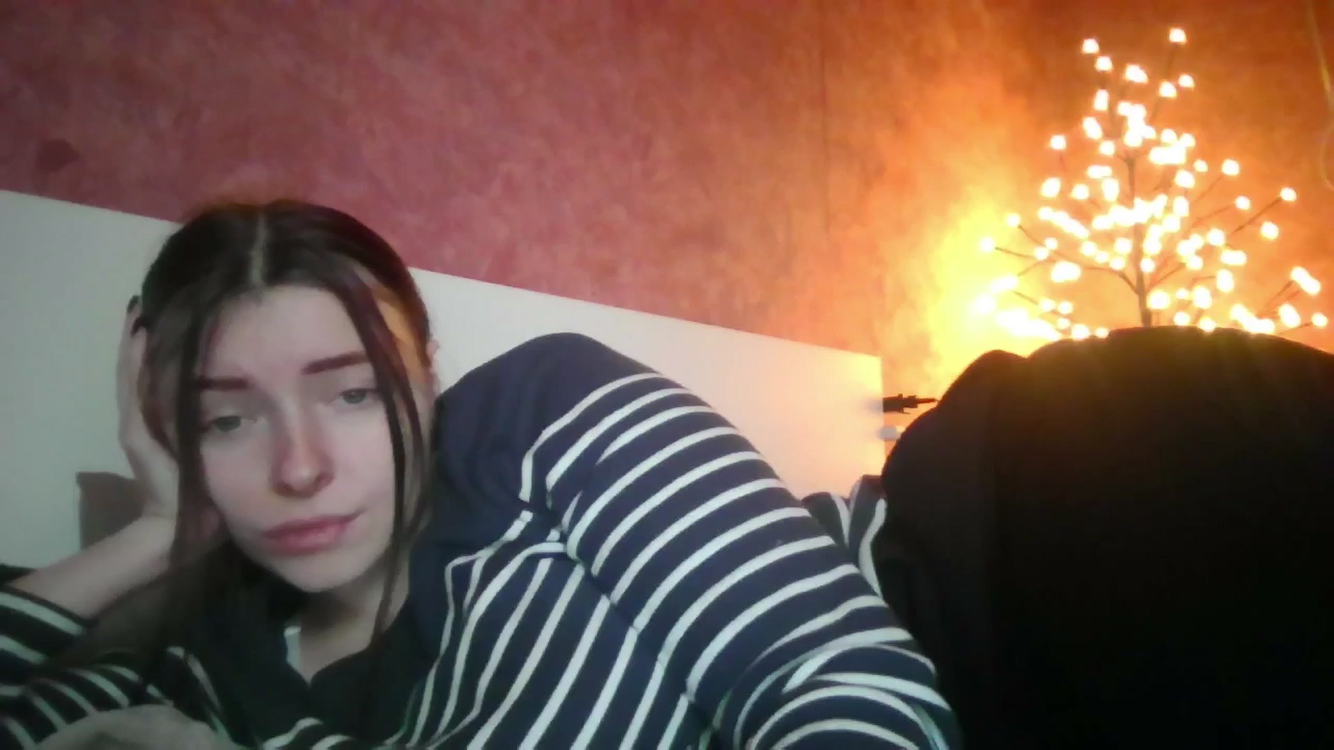 Gallery image thumbnail from MaryCut's myfreecams stream on, 12/03/2025, 10:43 image 1 of 20