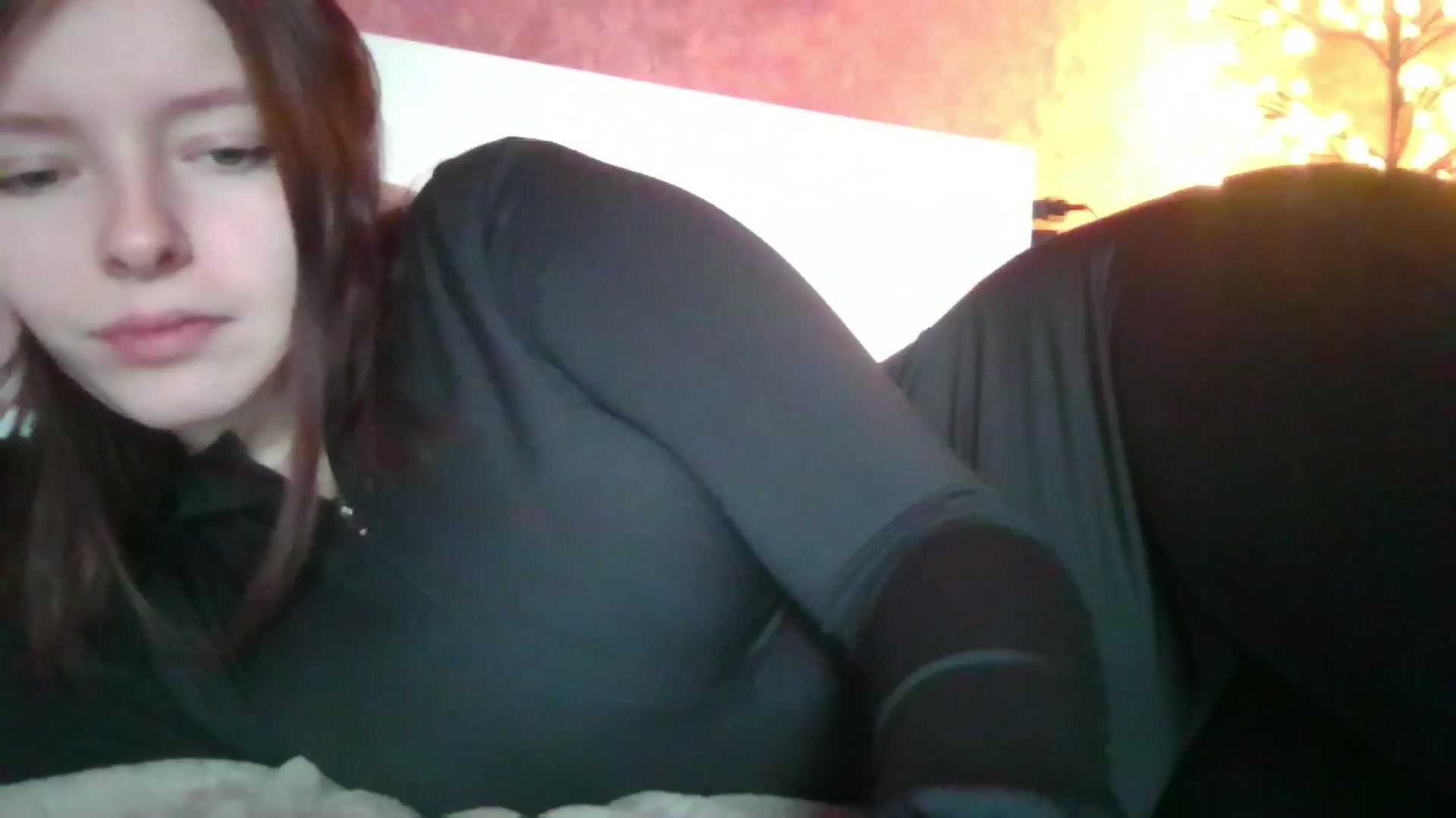 Gallery image thumbnail from MaryCut's myfreecams stream on, 12/22/2025, 11:23 image 10 of 20