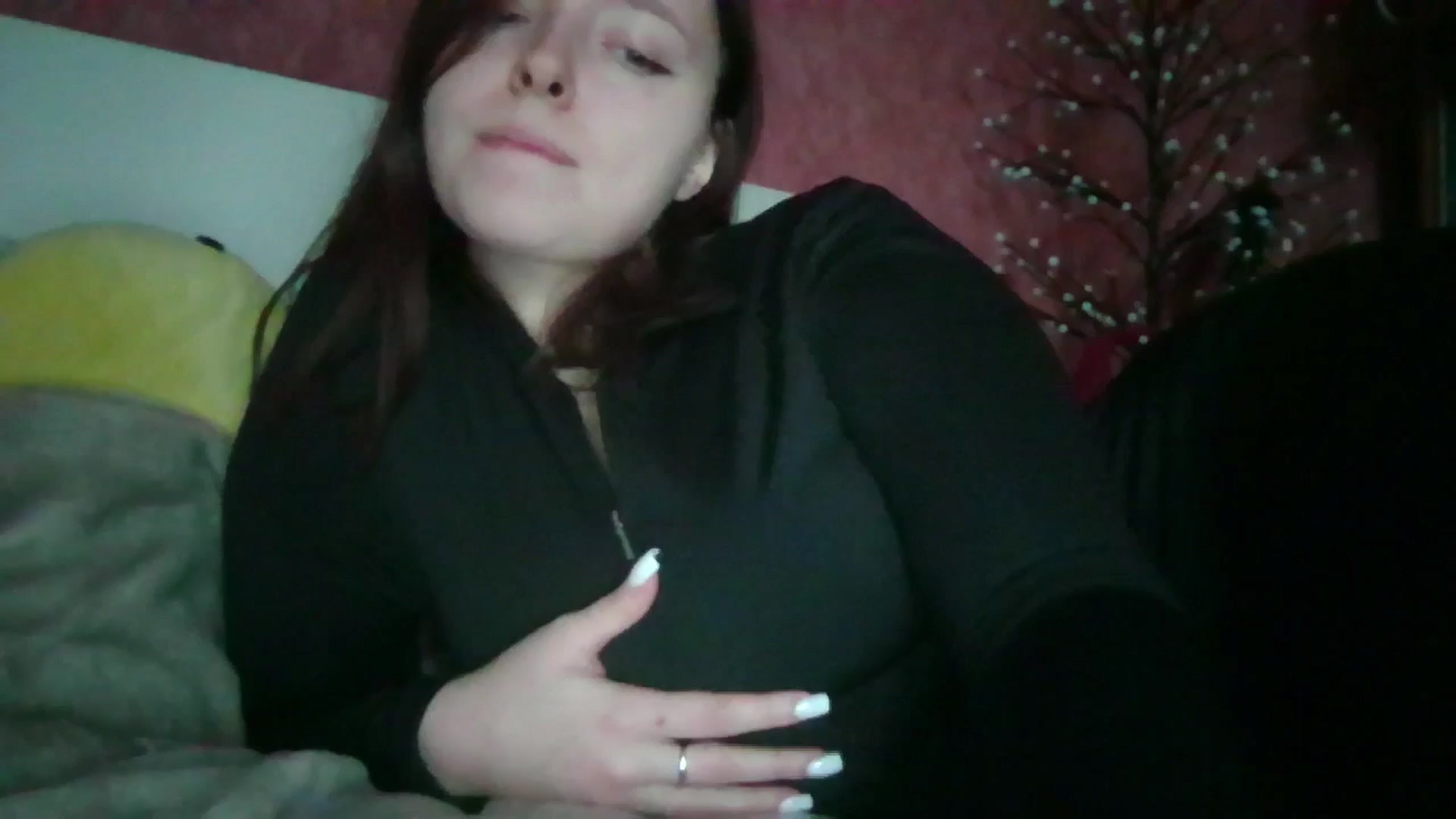 Gallery image thumbnail from MaryCut's myfreecams stream on, 12/22/2025, 12:51 image 11 of 20