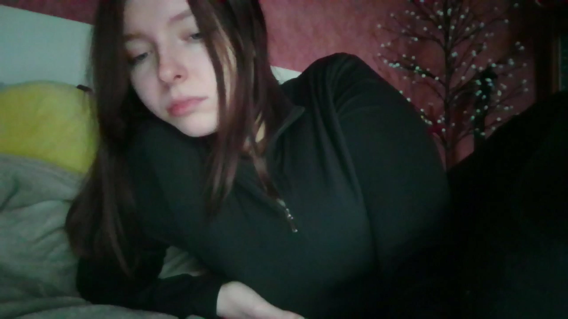 Gallery image thumbnail from MaryCut's myfreecams stream on, 12/22/2025, 12:51 image 20 of 20