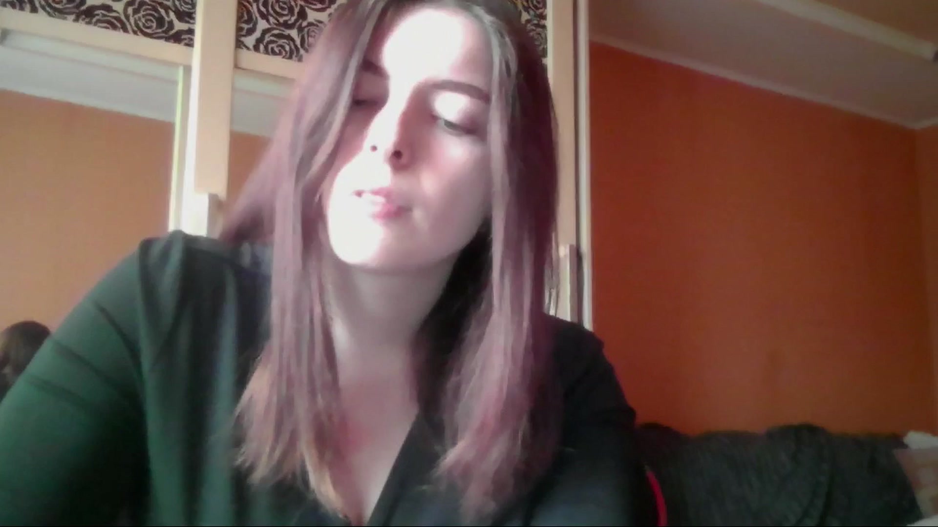 Gallery image thumbnail from MaryCut's myfreecams stream on, 03/18/2026, 13:04 image 6 of 20