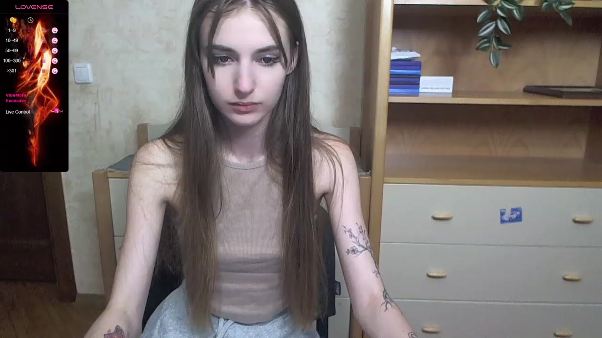 Gallery image thumbnail from MaryGrant's myfreecams stream on, 09/13/2023, 24:36 image 1 of 20