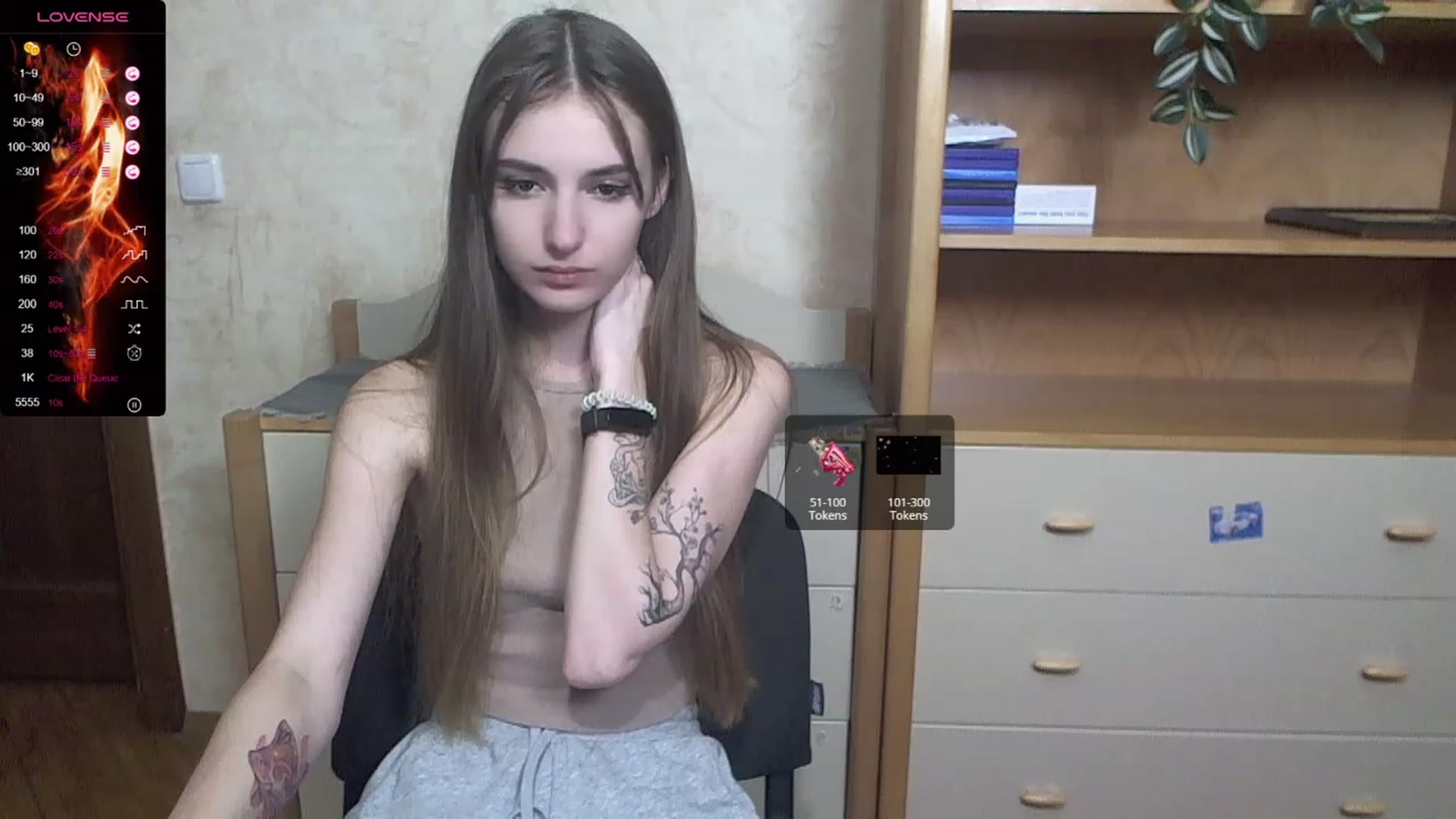 Gallery image thumbnail from MaryGrant's myfreecams stream on, 09/13/2023, 24:36 image 2 of 20
