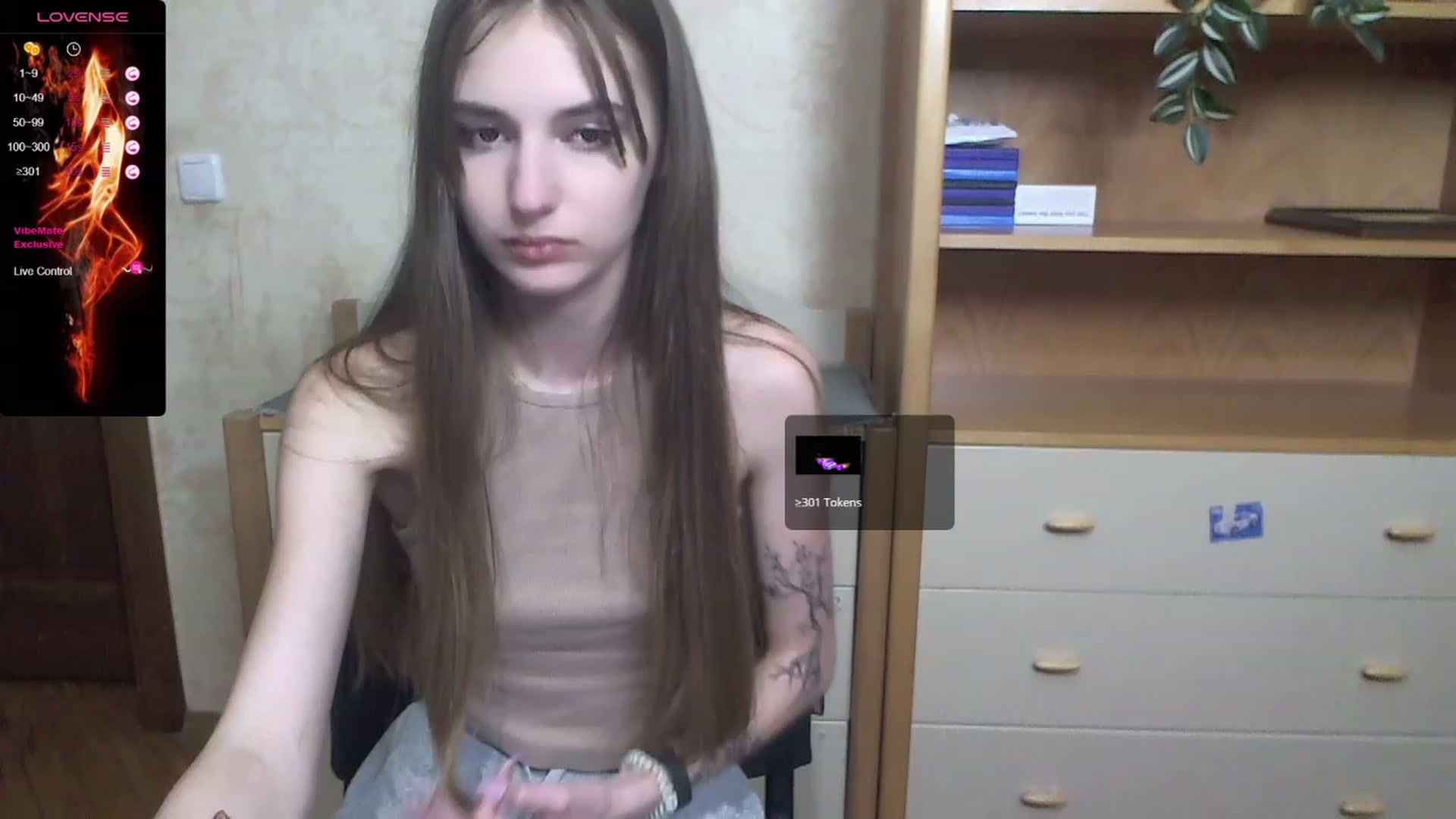 Gallery image thumbnail from MaryGrant's myfreecams stream on, 09/13/2023, 24:36 image 6 of 20