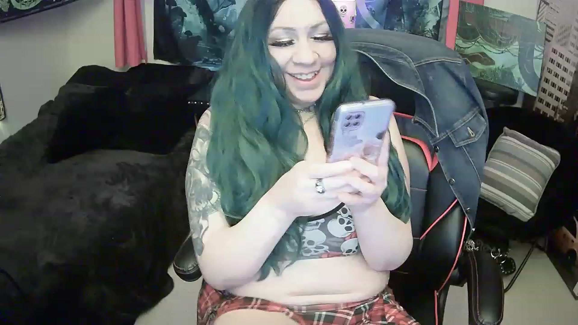 Gallery image thumbnail from MaryJane46's myfreecams stream on, 02/12/2023, 06:07 image 14 of 20