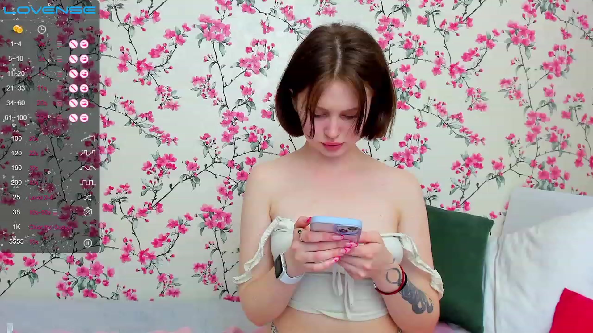 Gallery image thumbnail from MaryLee's myfreecams stream on, 05/11/2023, 17:12 image 15 of 20