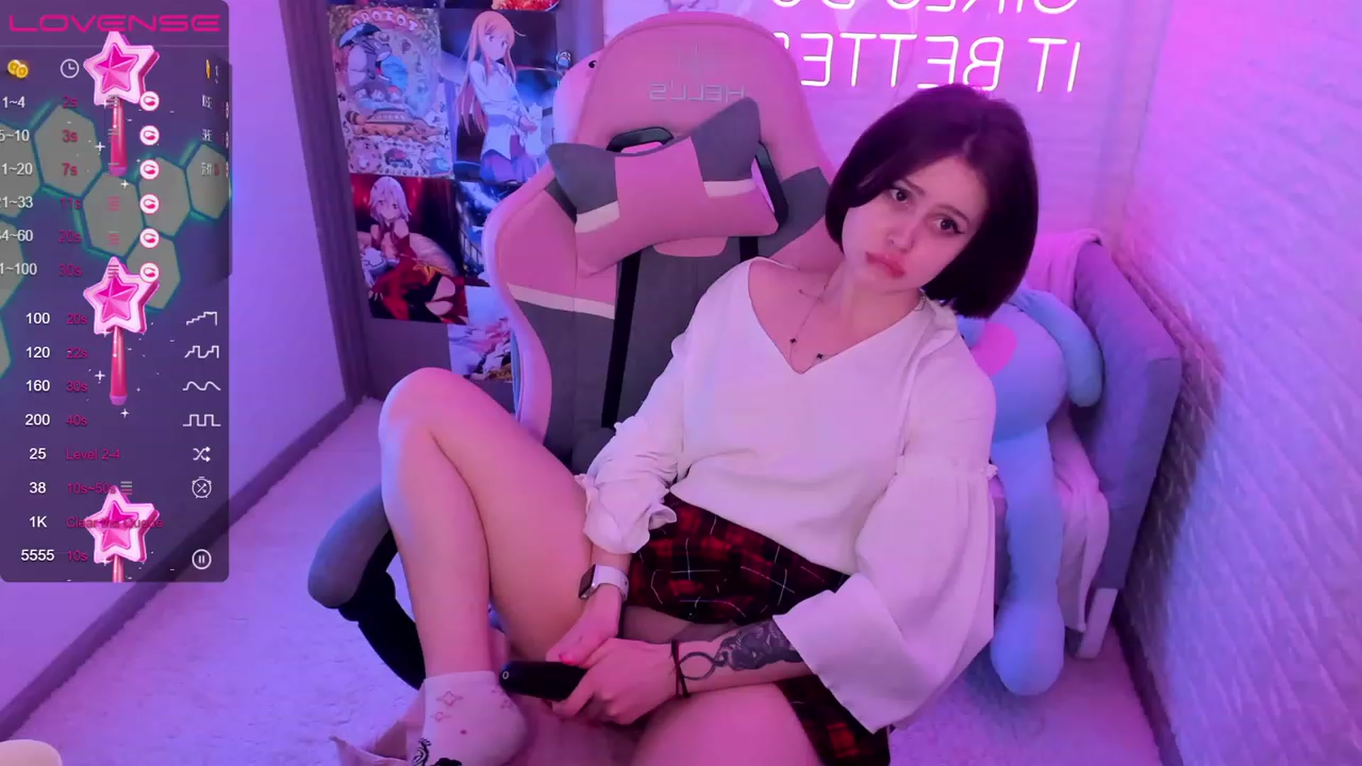 Gallery image thumbnail from MaryLee's myfreecams stream on, 05/12/2023, 12:01 image 6 of 20