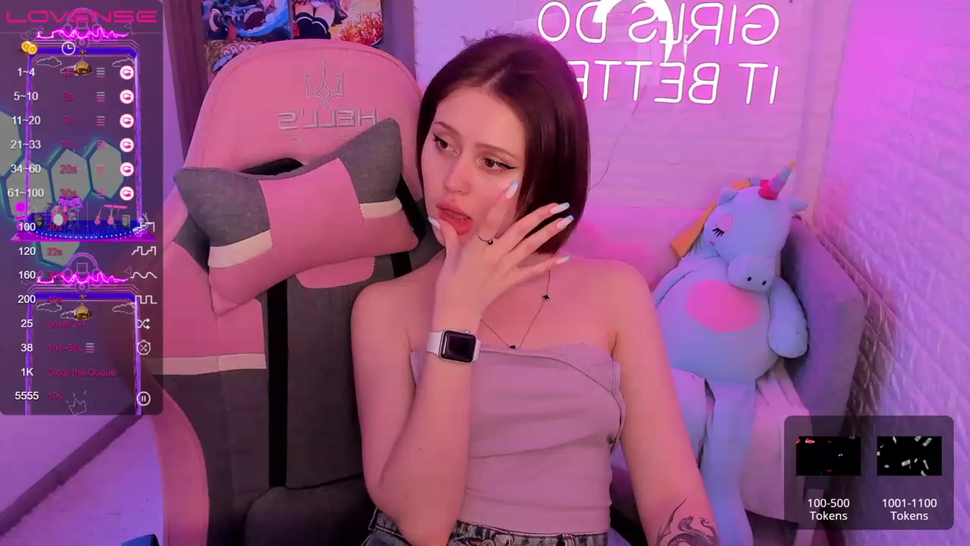 Gallery image thumbnail from MaryLee's myfreecams stream on, 05/19/2023, 11:50 image 19 of 20