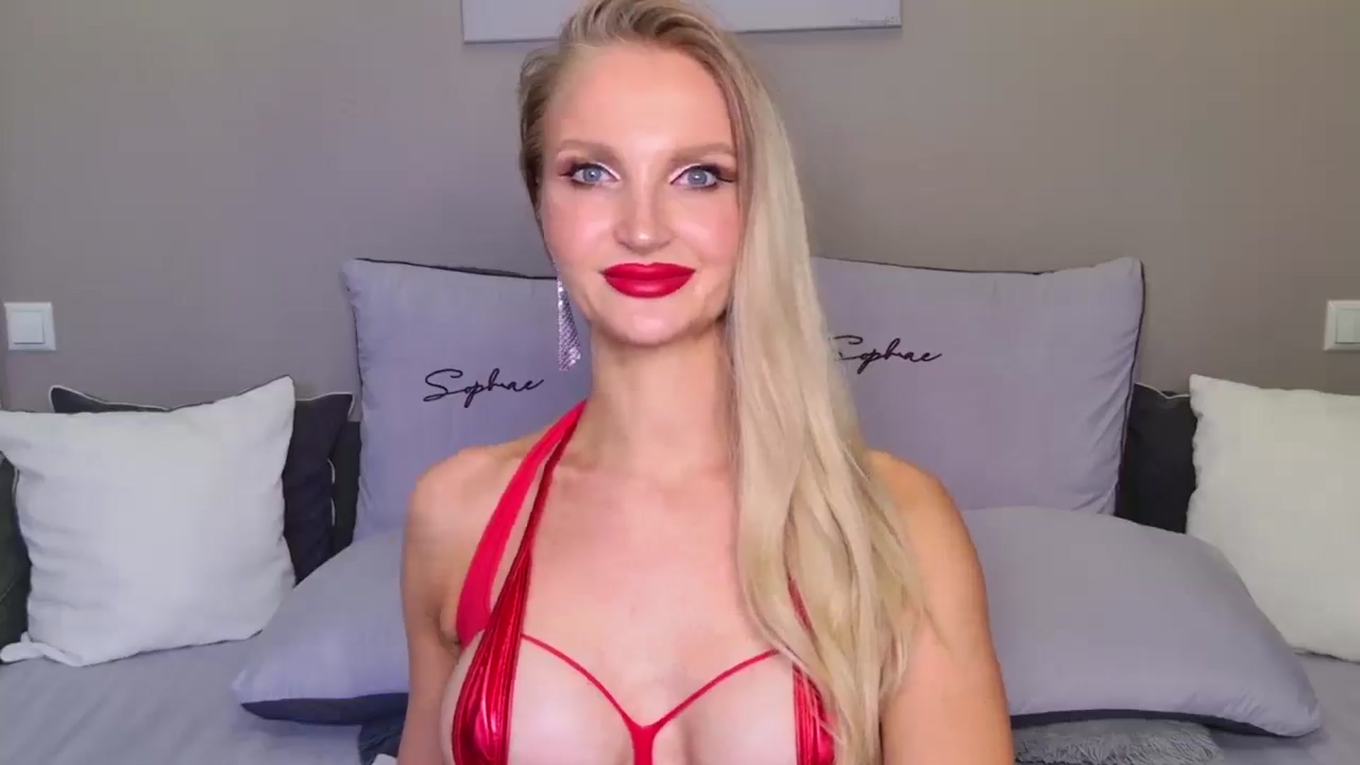 Gallery image thumbnail from MaryLight's myfreecams stream on, 05/12/2025, 20:44 image 9 of 20