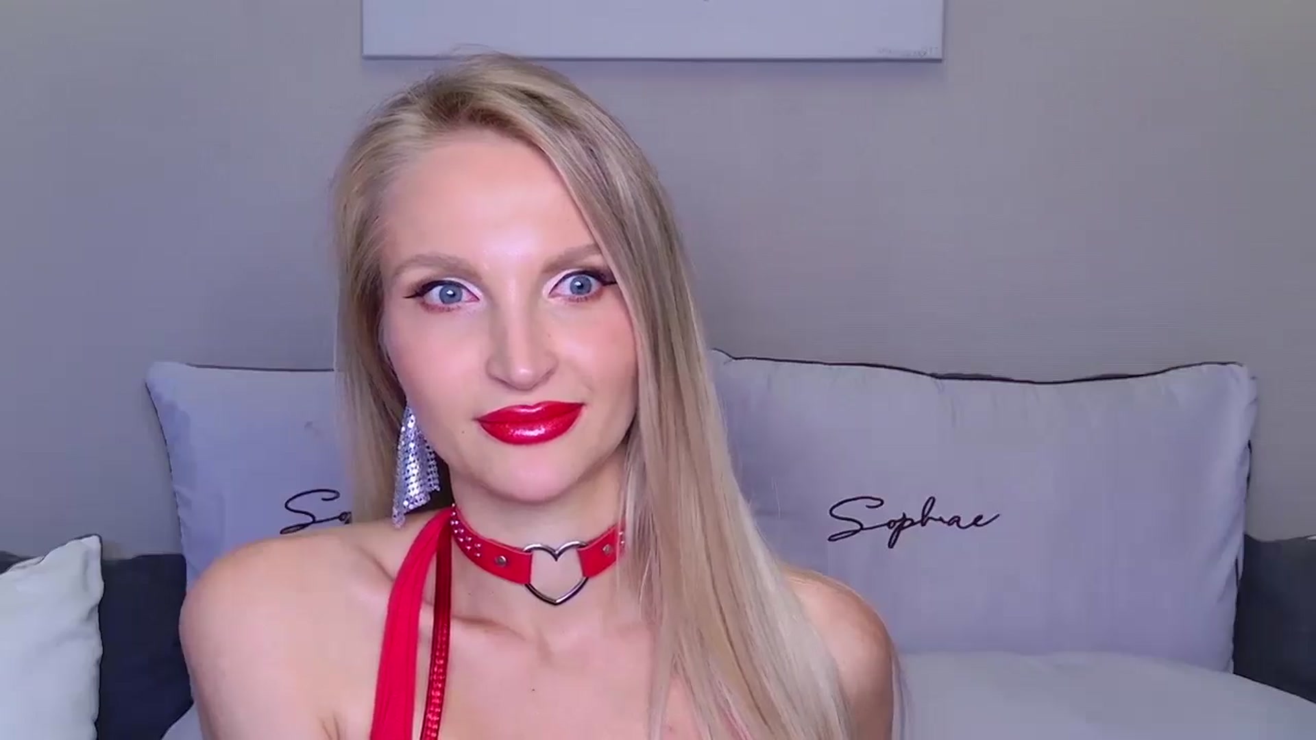 Gallery image thumbnail from MaryLight's myfreecams stream on, 07/25/2025, 12:05 image 10 of 20