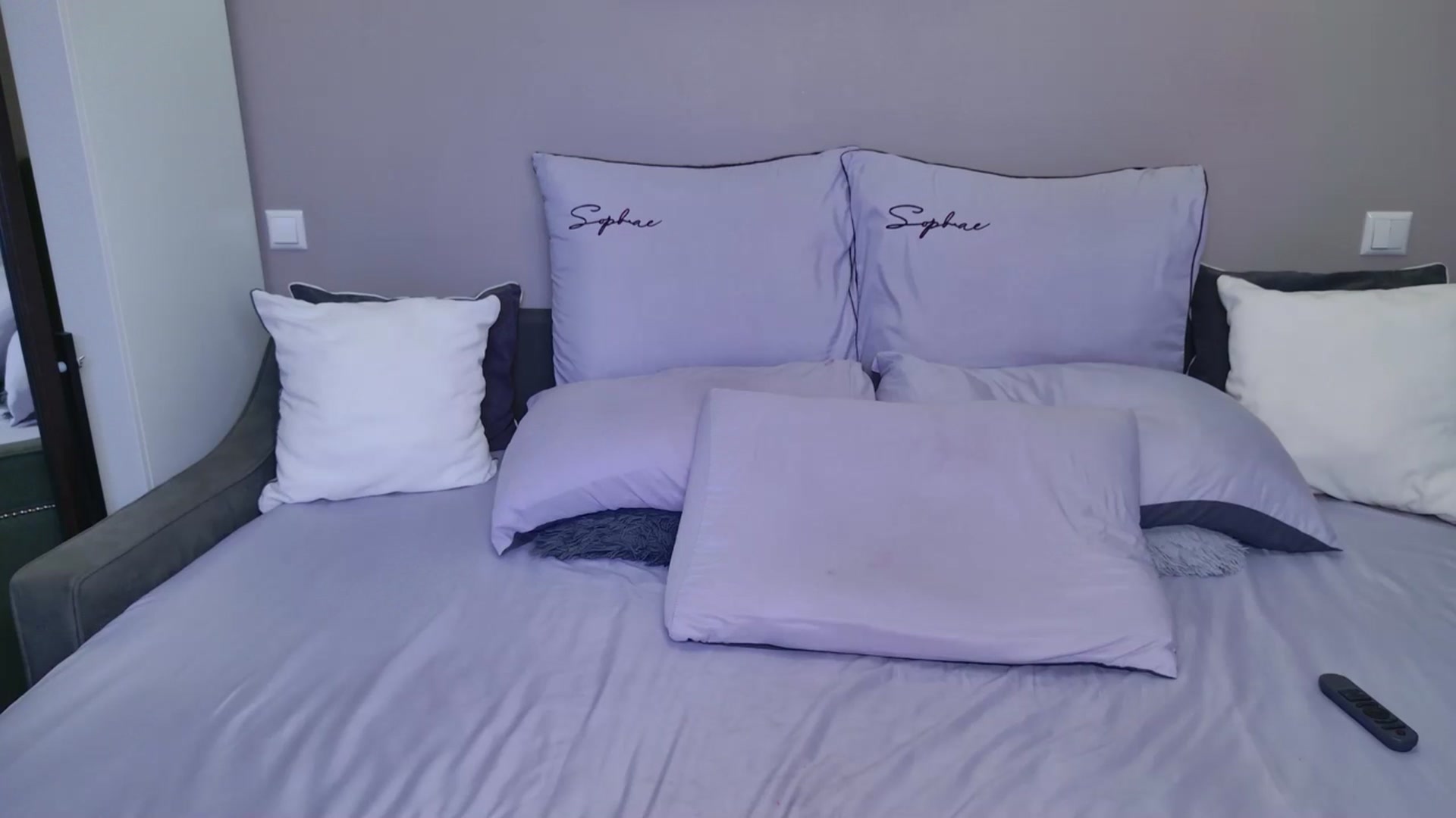 Gallery image thumbnail from MaryLight's myfreecams stream on, 09/07/2025, 14:48 image 9 of 20