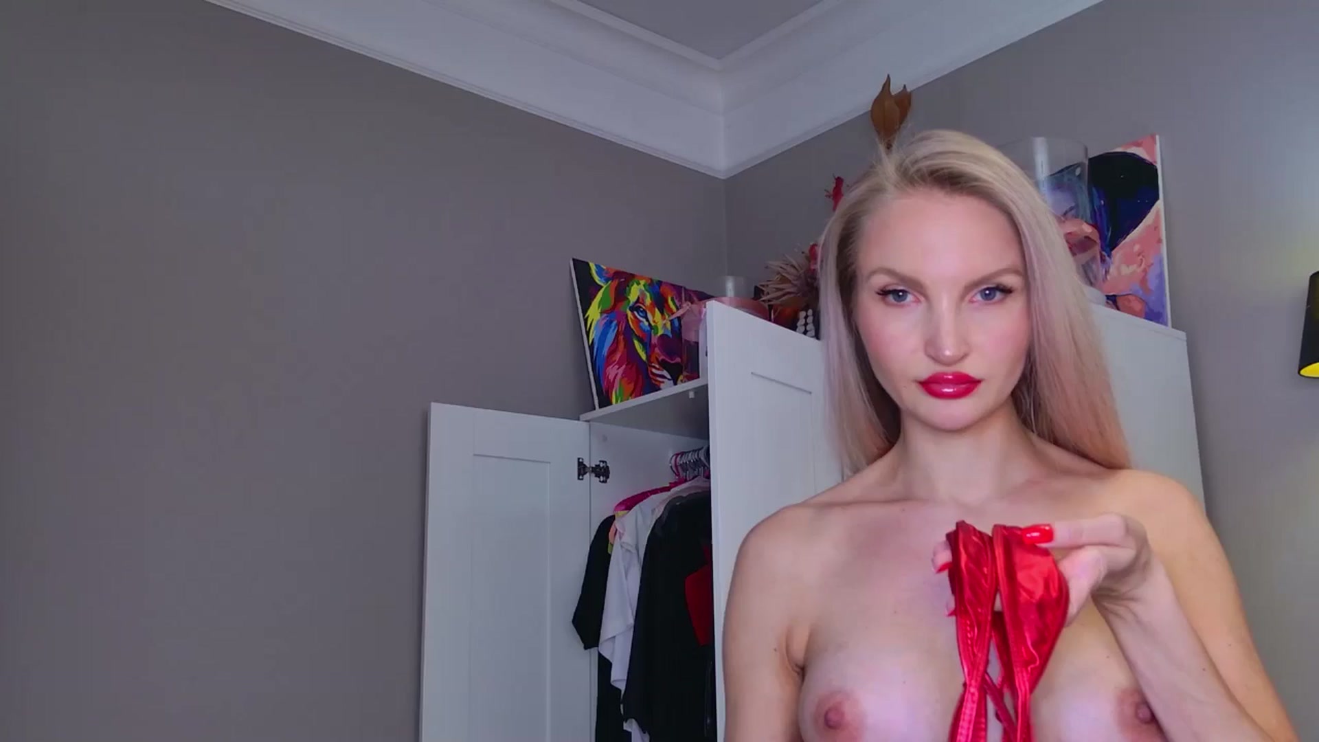 Gallery image thumbnail from MaryLight's myfreecams stream on, 04/02/2026, 10:15 image 1 of 20