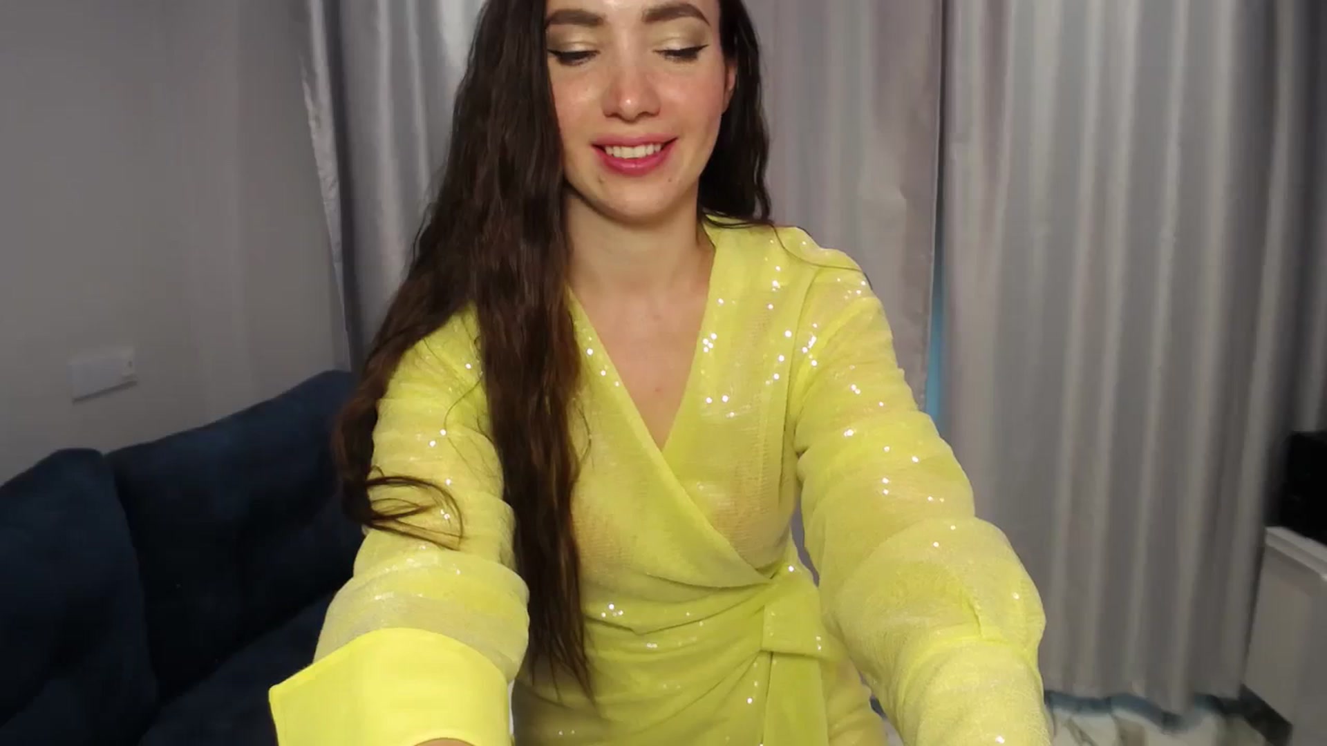 Gallery image thumbnail from MaryLuLu's myfreecams stream on, 07/22/2023, 17:41 image 16 of 20