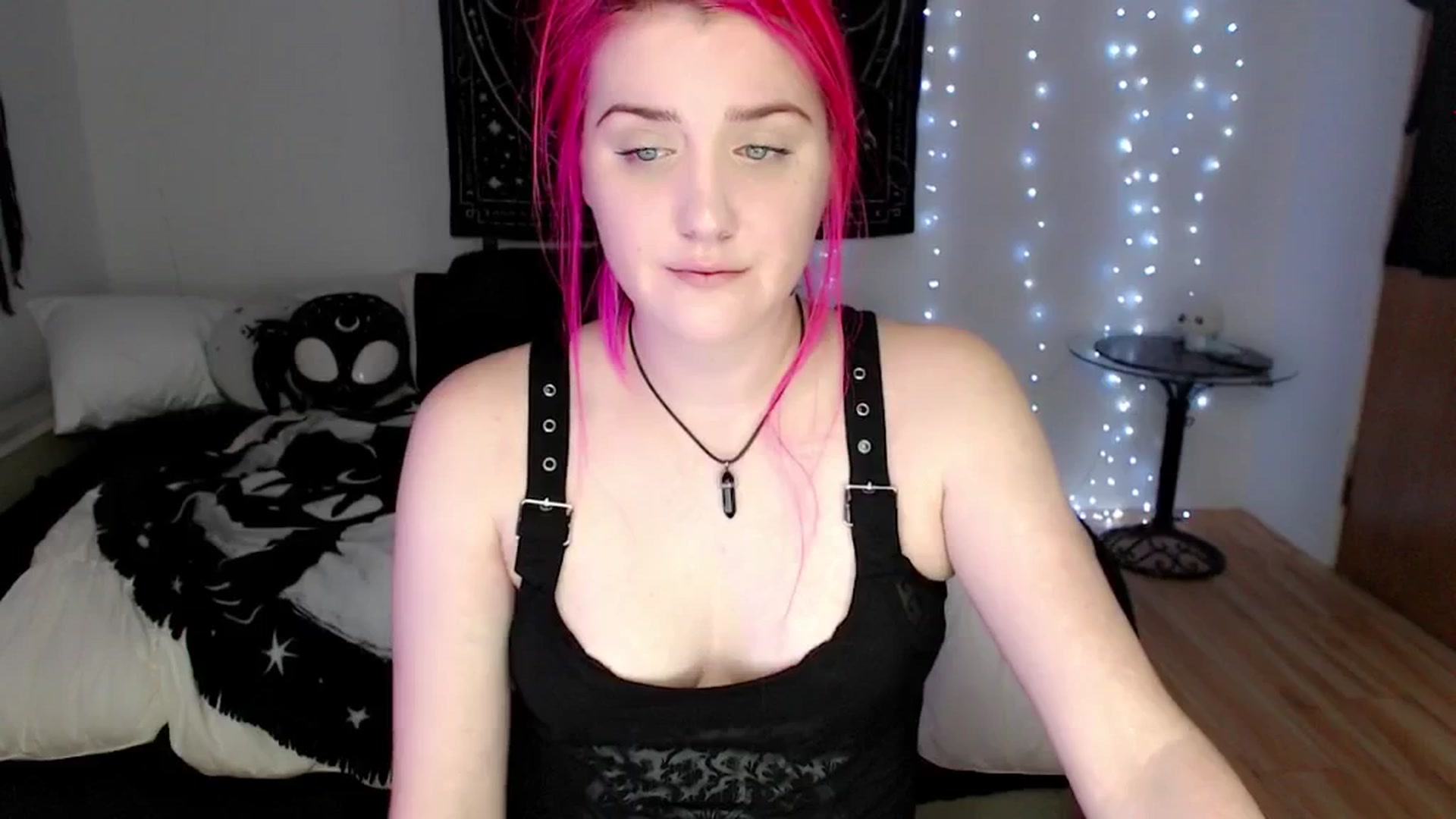 Gallery image thumbnail from MaryMary_'s myfreecams stream on, 09/11/2025, 04:52 image 13 of 20
