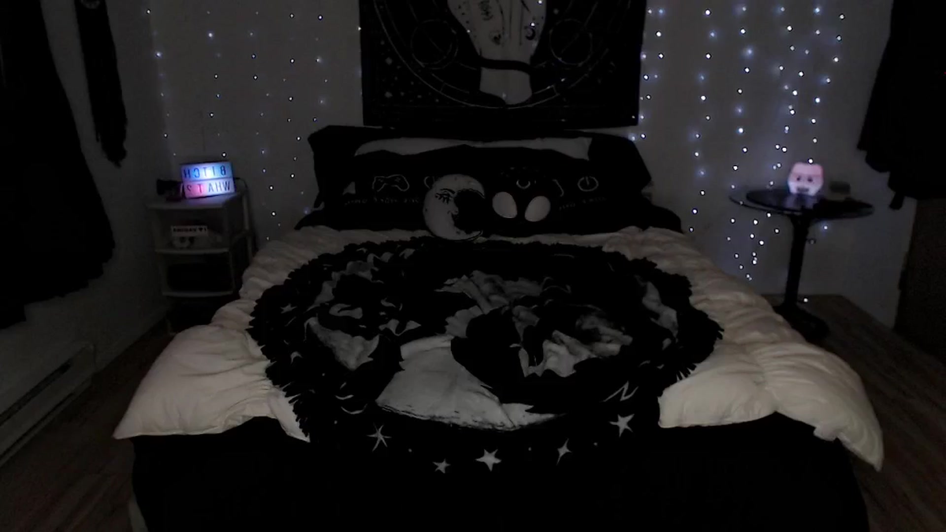 Gallery image thumbnail from MaryMary_'s myfreecams stream on, 10/16/2025, 03:10 image 16 of 20