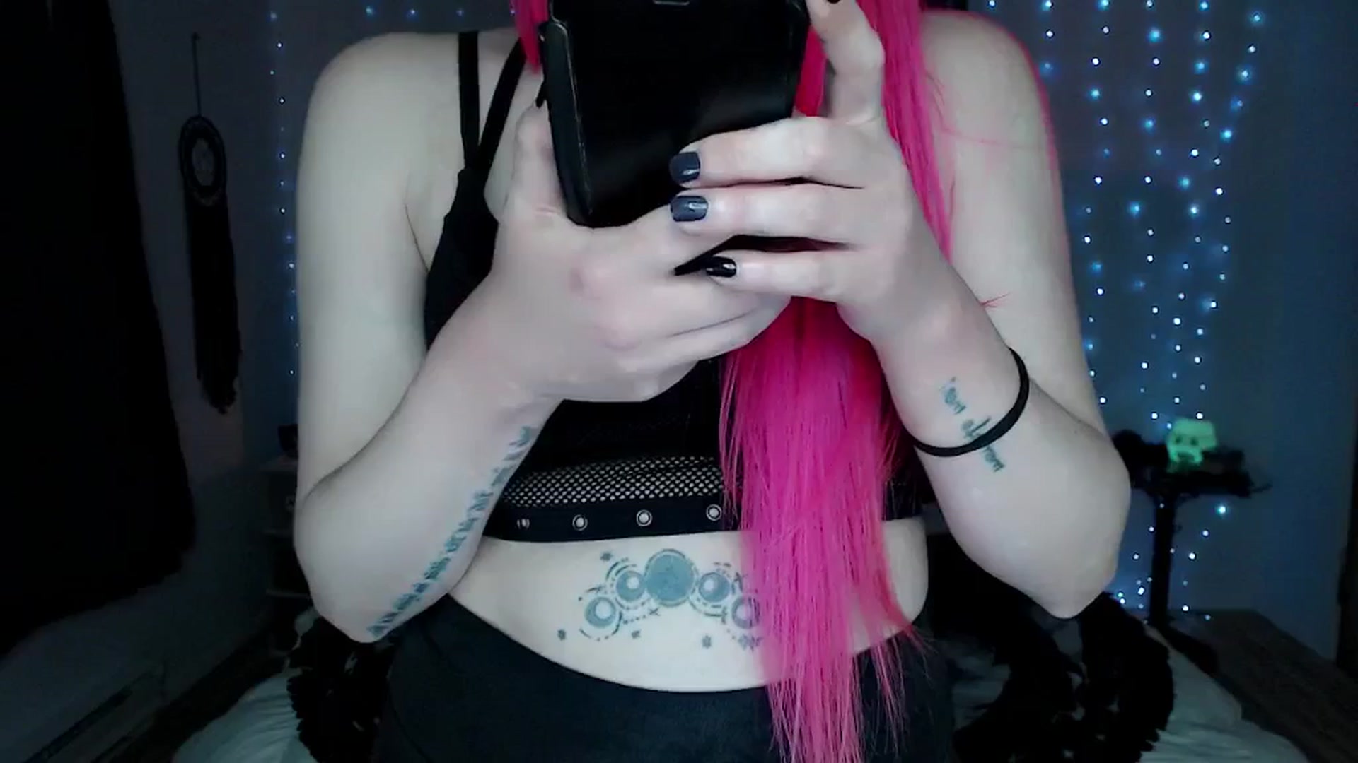 Gallery image thumbnail from MaryMary_'s myfreecams stream on, 10/21/2025, 04:42 image 7 of 20