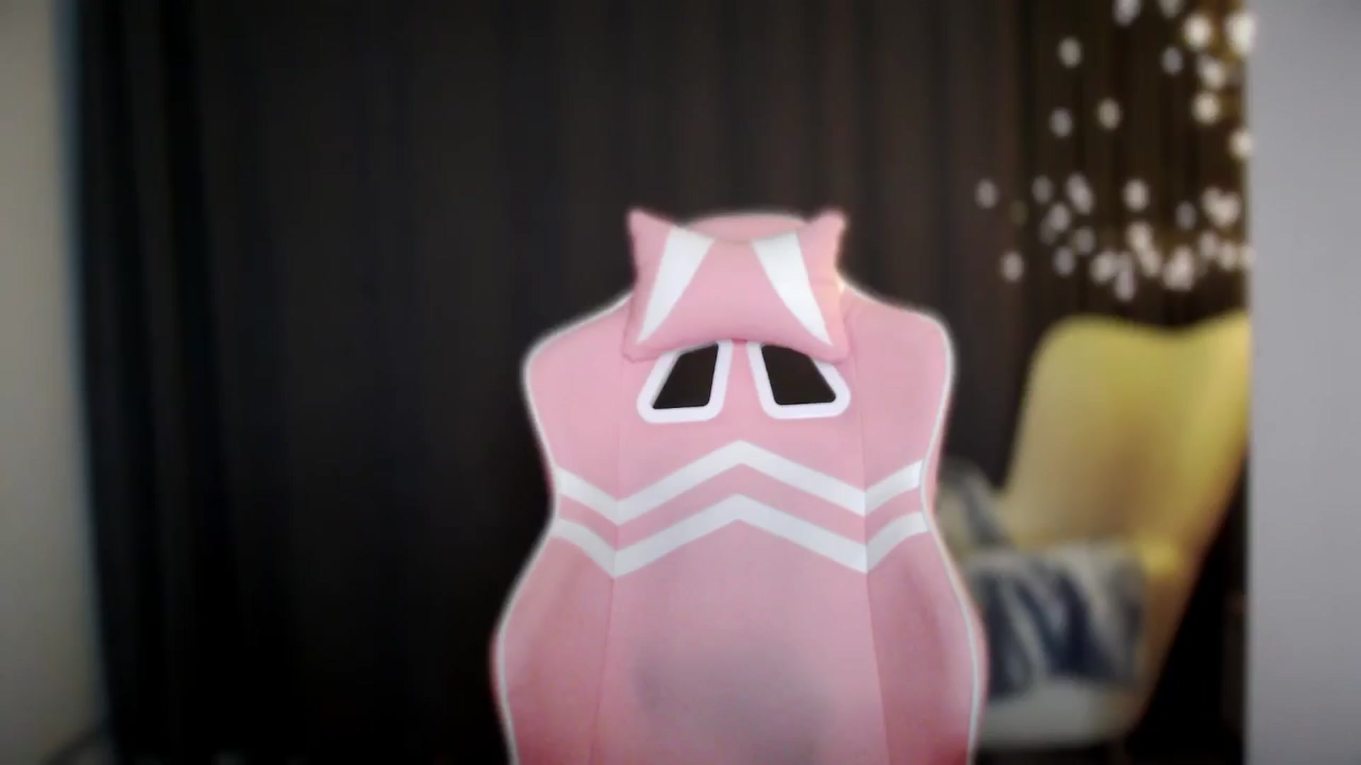 Gallery image thumbnail from MaryMe_'s myfreecams stream on, 07/06/2024, 24:00 image 9 of 20