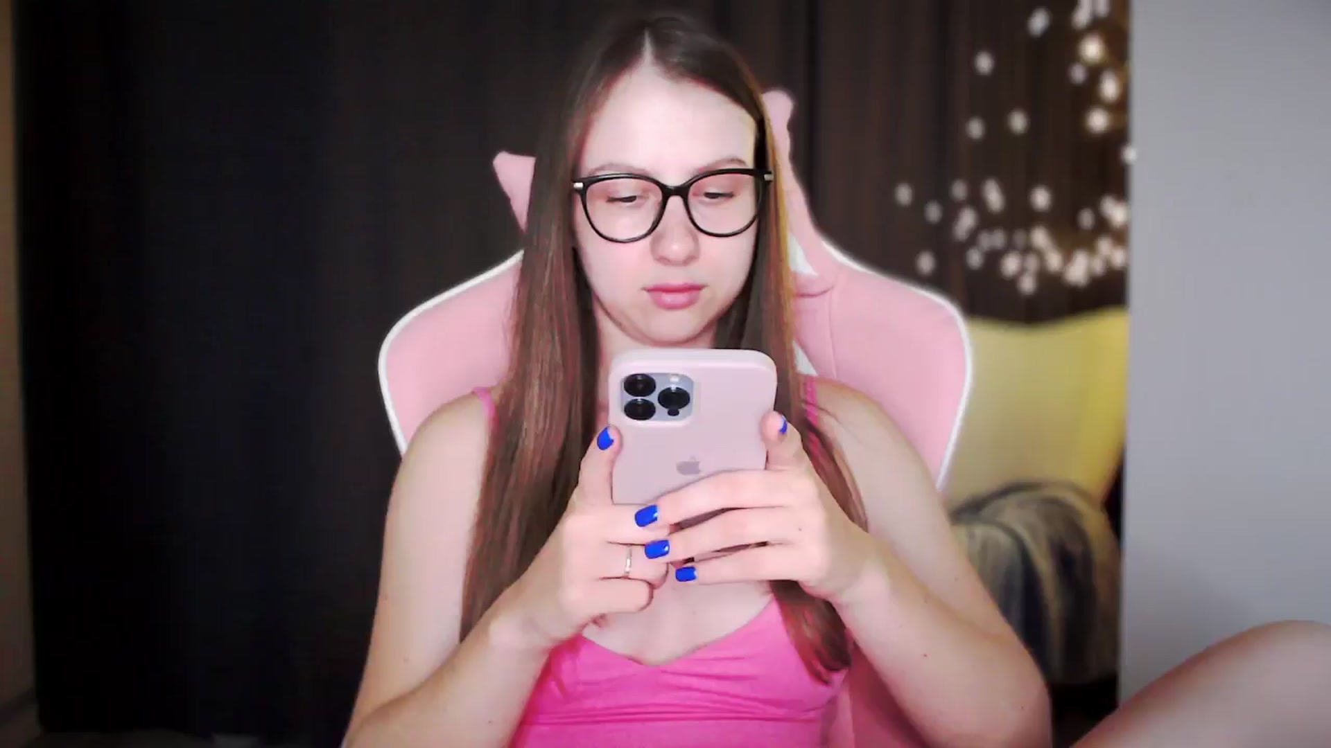Gallery image thumbnail from MaryMe_'s myfreecams stream on, 07/11/2024, 23:38 image 2 of 20
